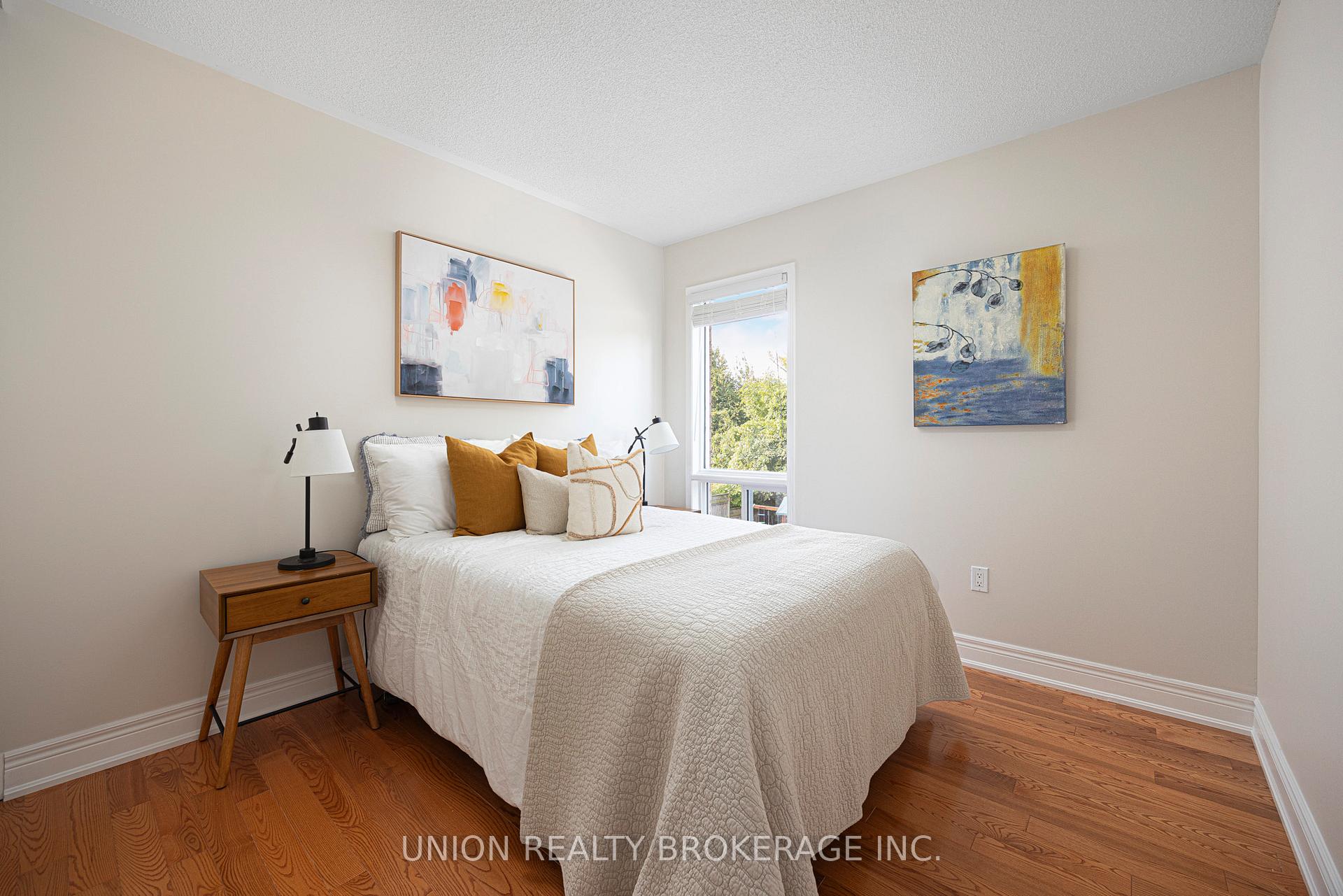Photo 15 of 1748 Autumn Crescent, Pickering, Amberlea — HOMEH