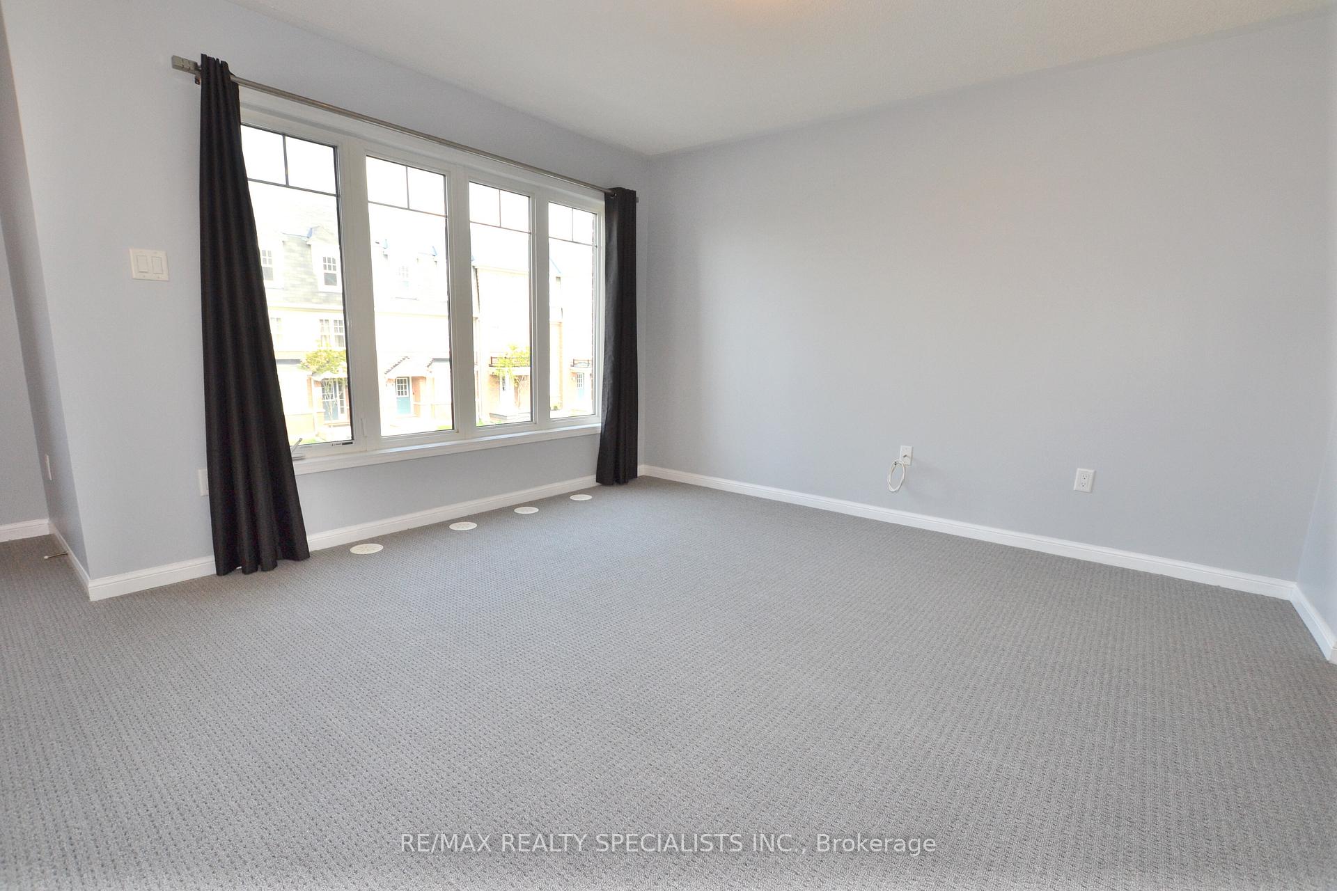 Photo 5 of 59 Tight Court, Milton, Willmott — HOMEH