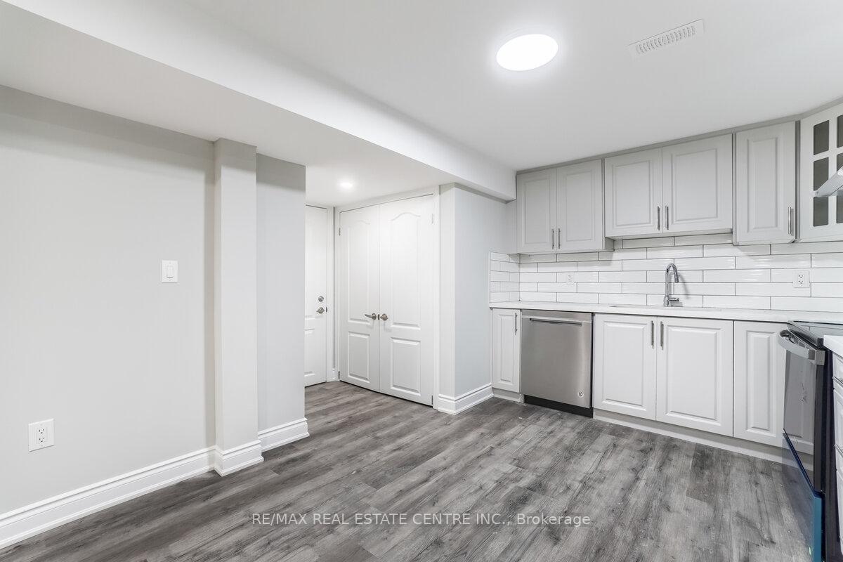 Photo 9 of Unit Bsmt, 180 Giddings Crescent, Milton, Scott — HOMEH