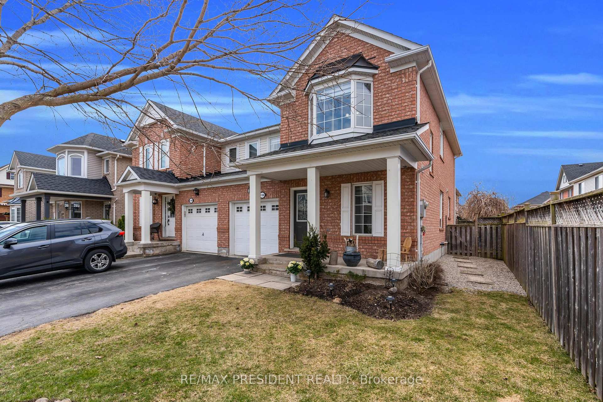 Photo 4 of 1106 Bowring Crescent, Milton, Beaty — HOMEH