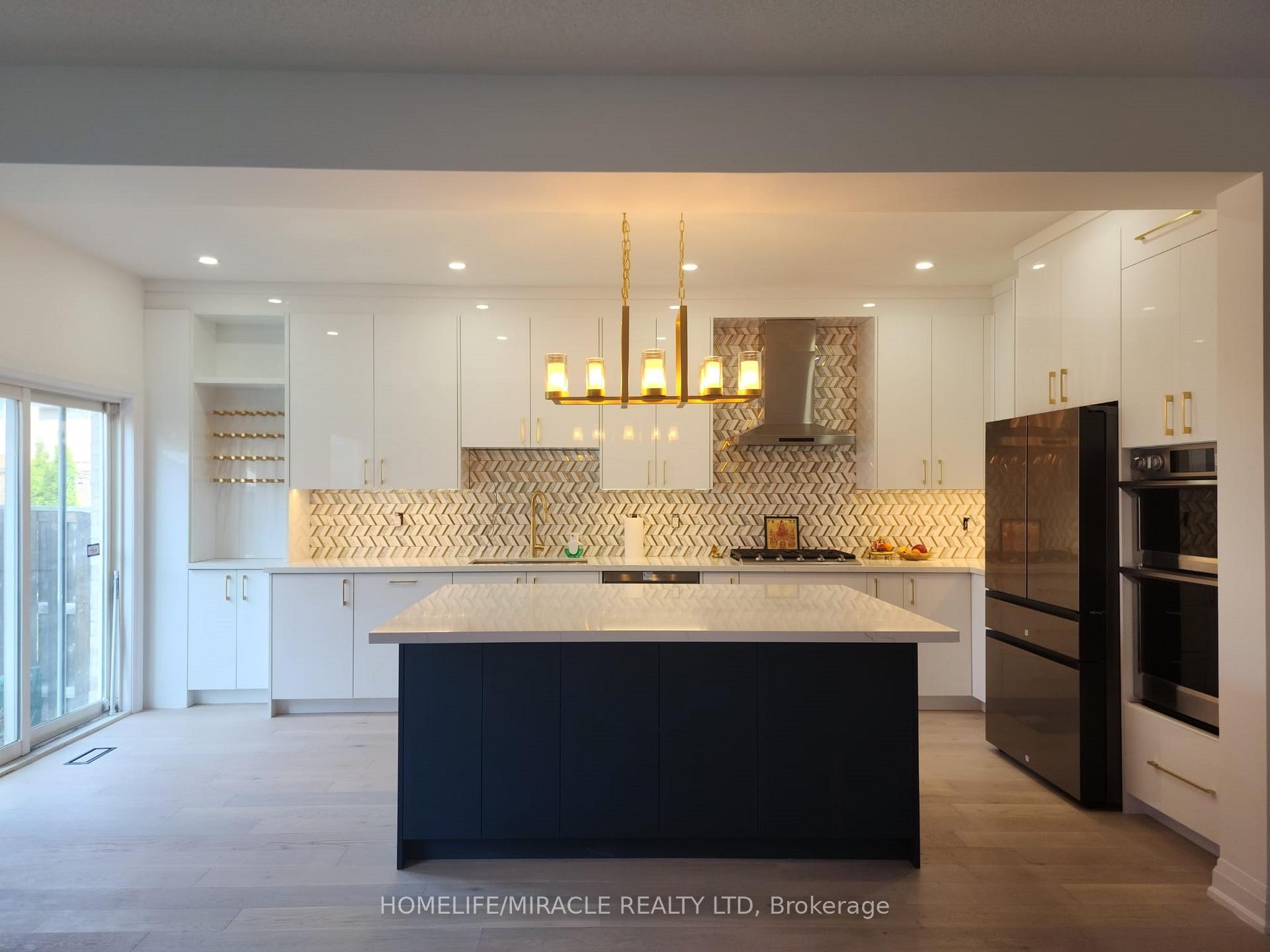 Photo 5 of 1102 Bonin Crescent, Milton, Clarke — HOMEH