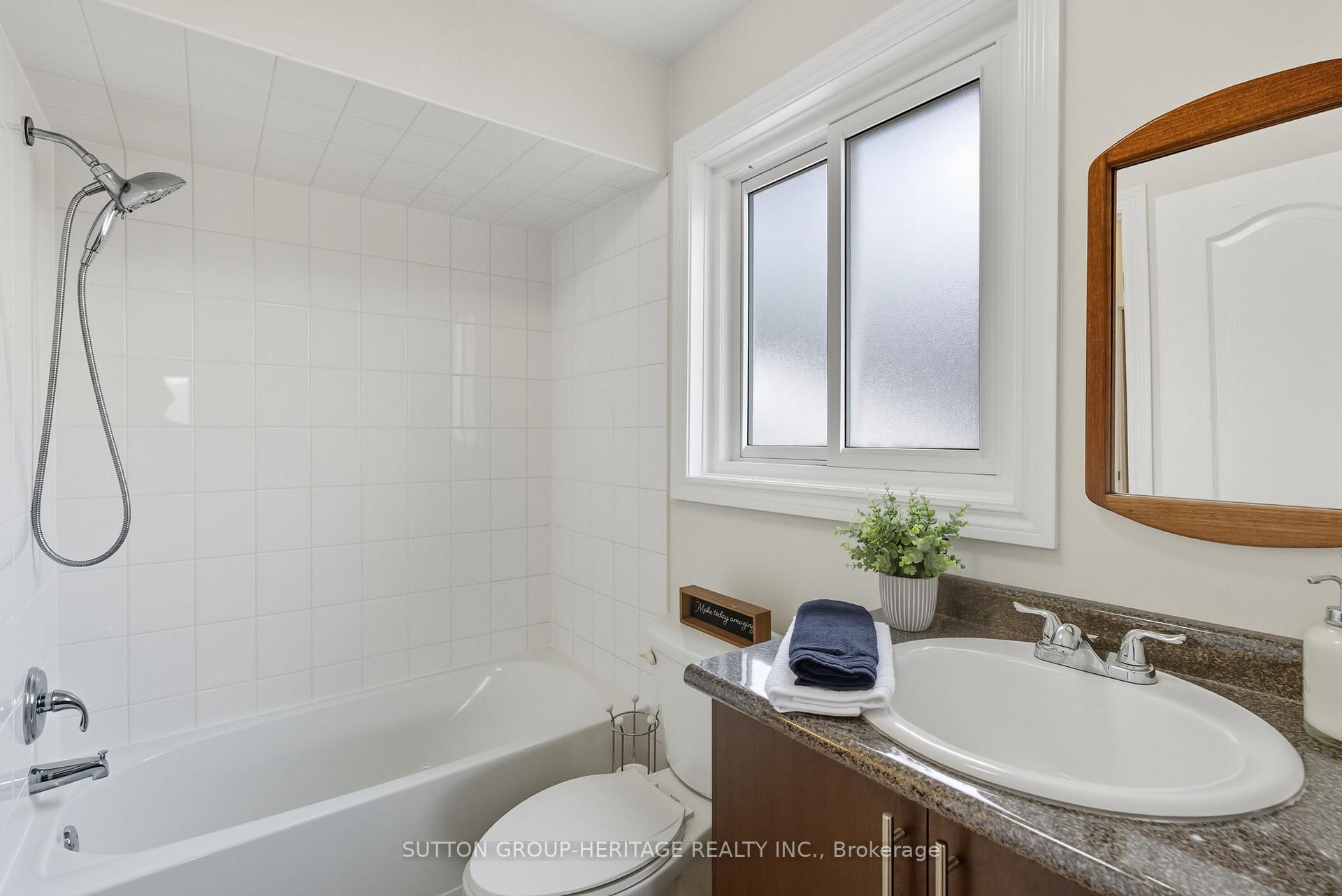Photo 17 of 1471 Fieldlight Boulevard, Pickering, Liverpool — HOMEH