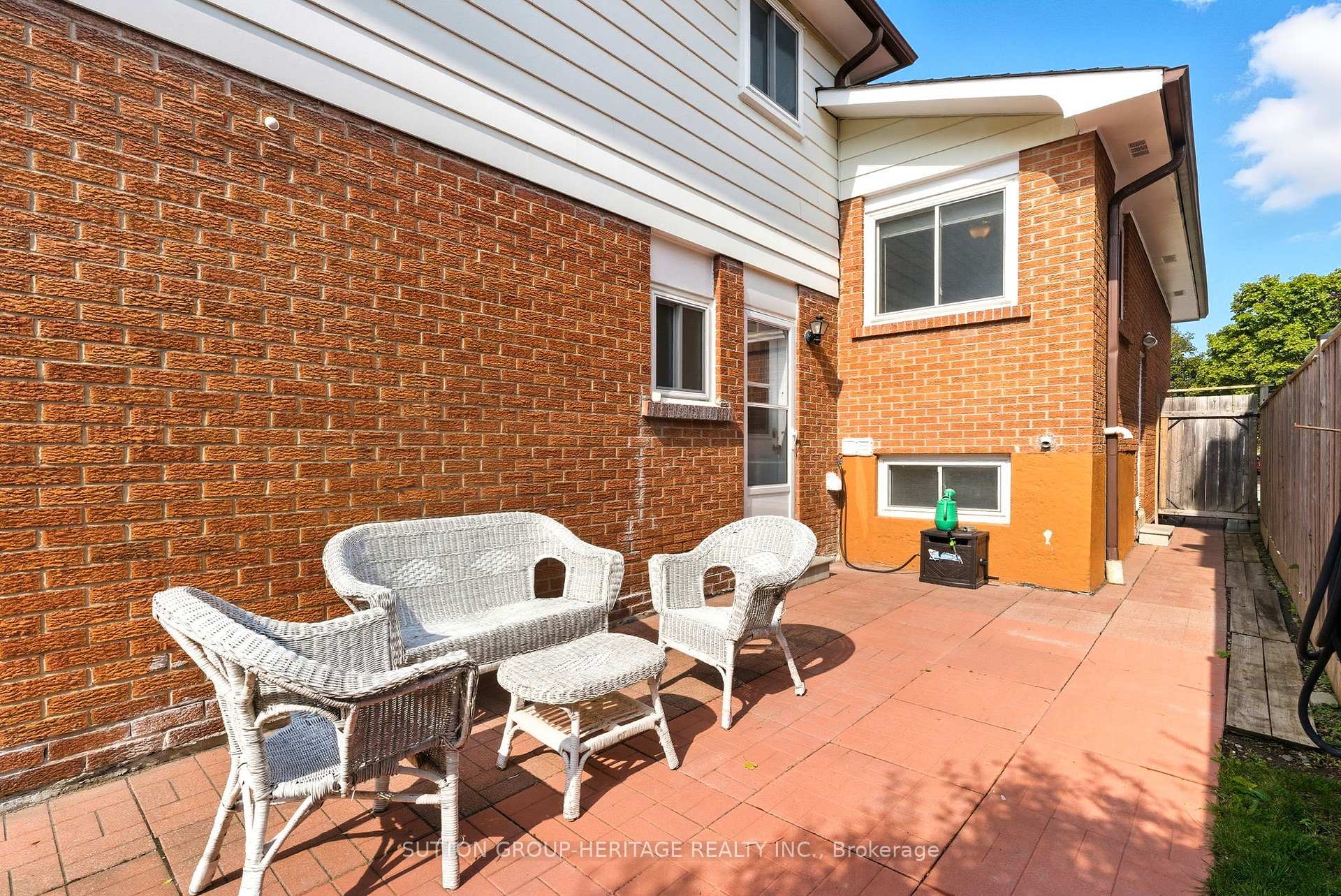 Photo 43 of 1471 Fieldlight Boulevard, Pickering, Liverpool — HOMEH