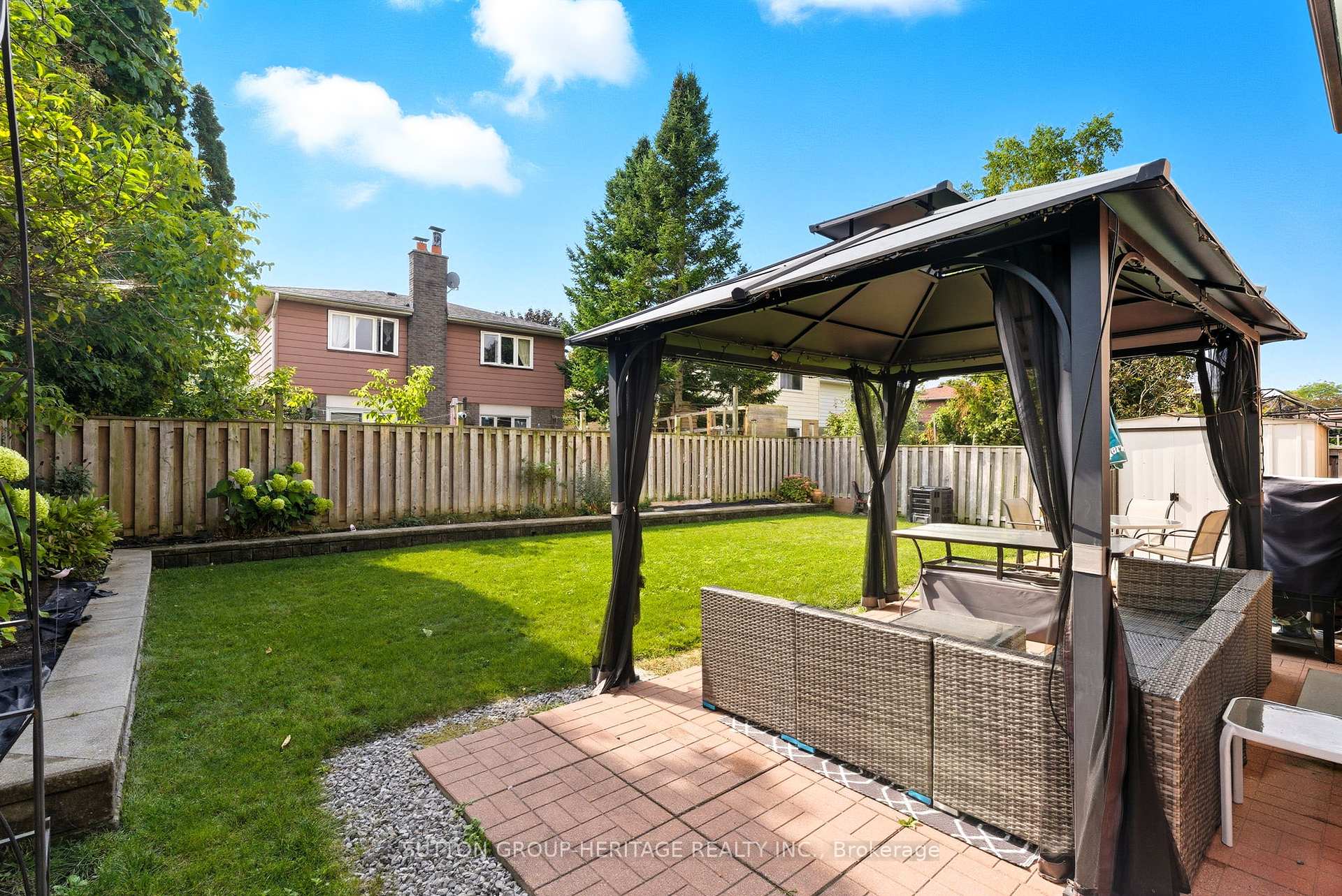 Photo 44 of 1471 Fieldlight Boulevard, Pickering, Liverpool — HOMEH