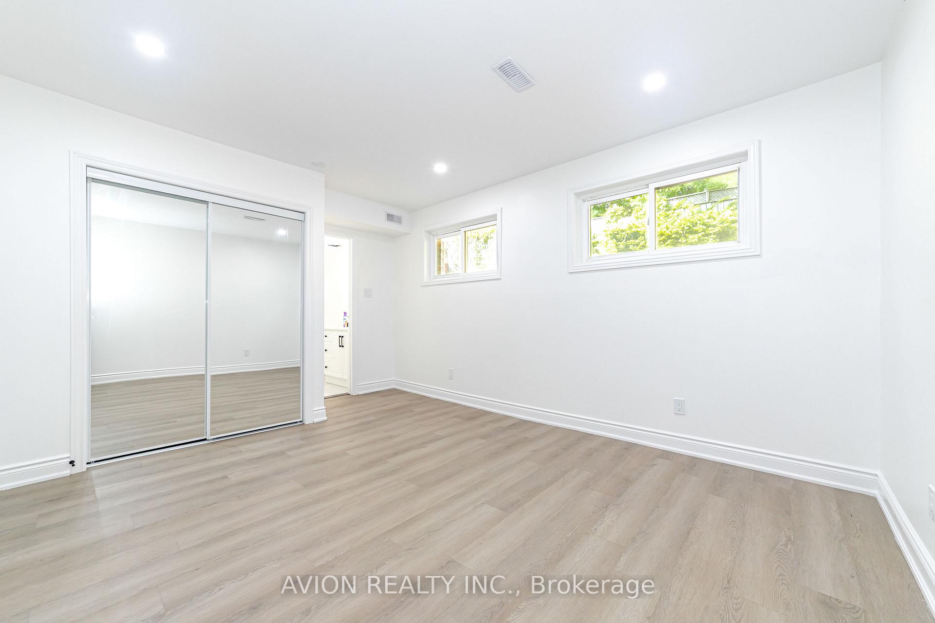 Photo 11 of 738 Hillcrest Road, Pickering, West Shore — HOMEH