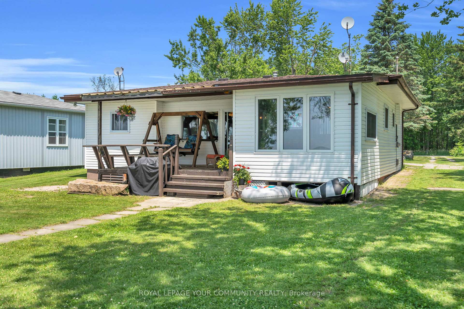 Photo 3 of 3324 Amilia Drive, Ramara, Rural Ramara — HOMEH