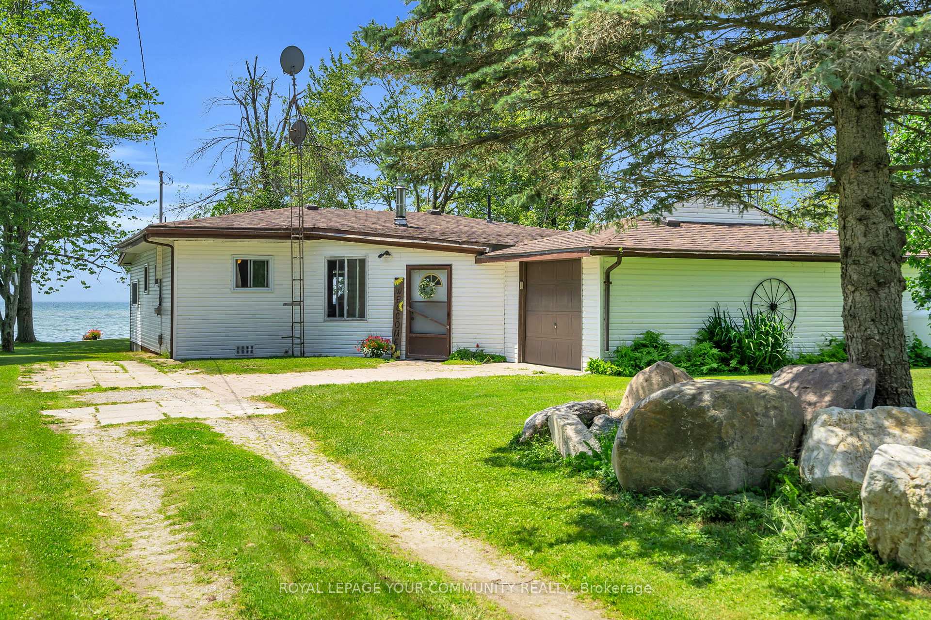 Photo 17 of 3324 Amilia Drive, Ramara, Rural Ramara — HOMEH