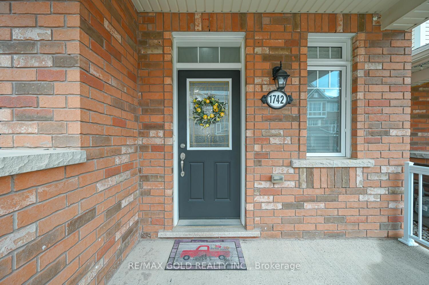 Photo 2 of 1742 Copeland Circle, Milton, Clarke — HOMEH