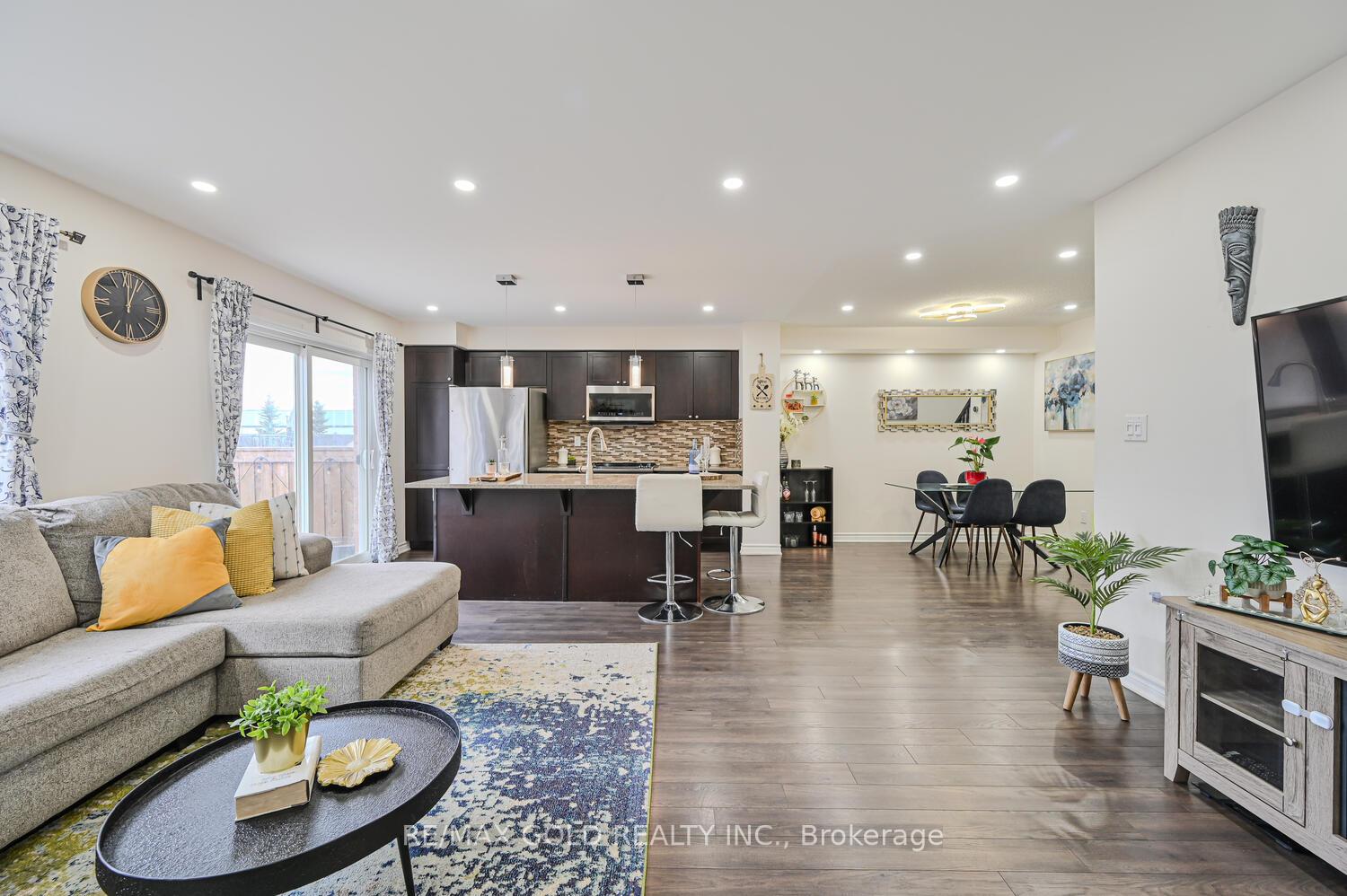 Photo 6 of 1742 Copeland Circle, Milton, Clarke — HOMEH