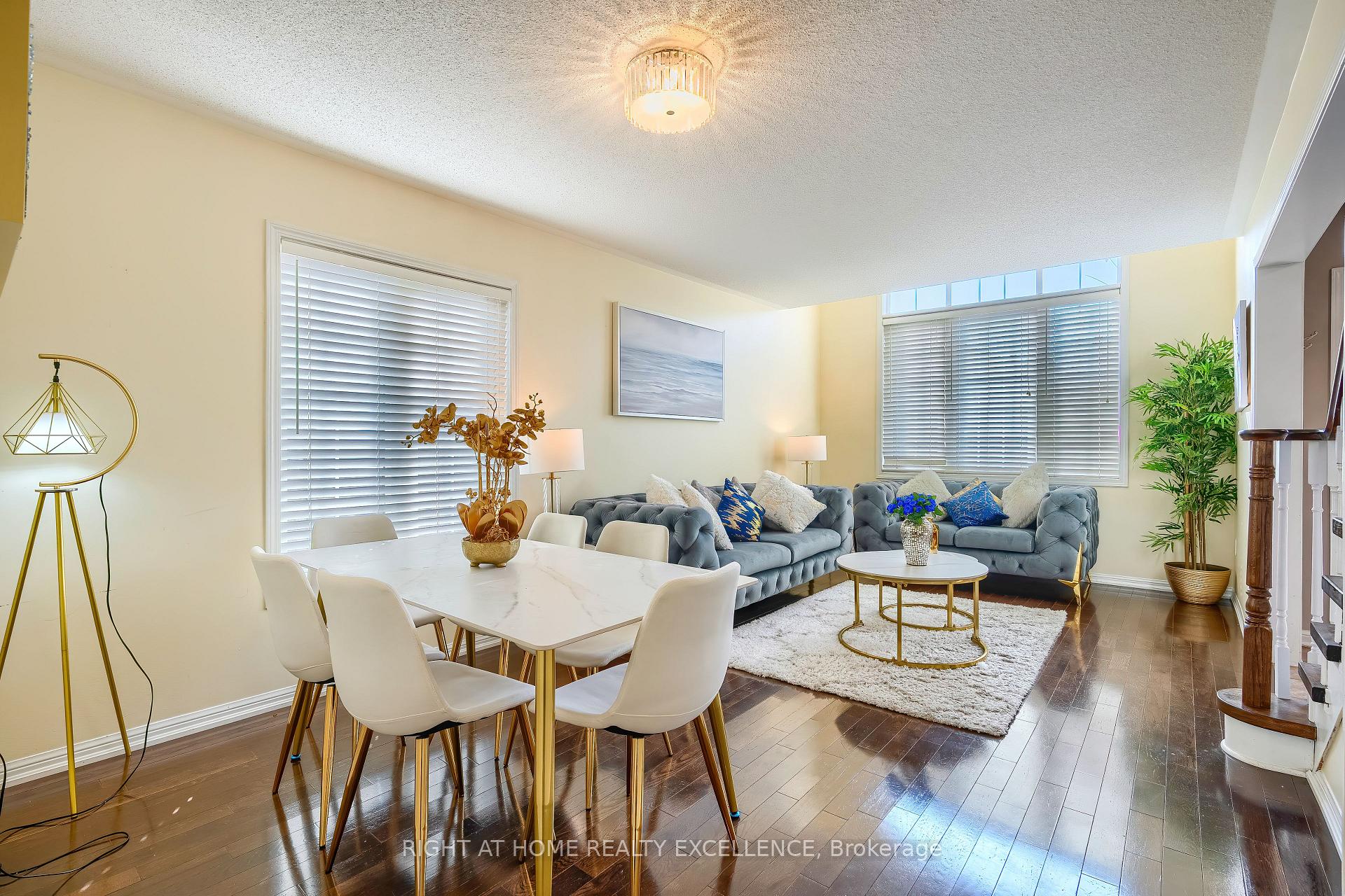 Photo 10 of 656 Brothers Crescent, Milton, Coates — HOMEH