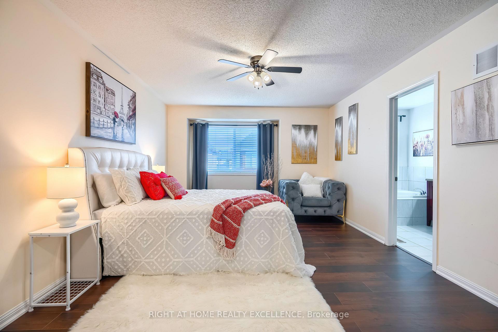 Photo 31 of 656 Brothers Crescent, Milton, Coates — HOMEH