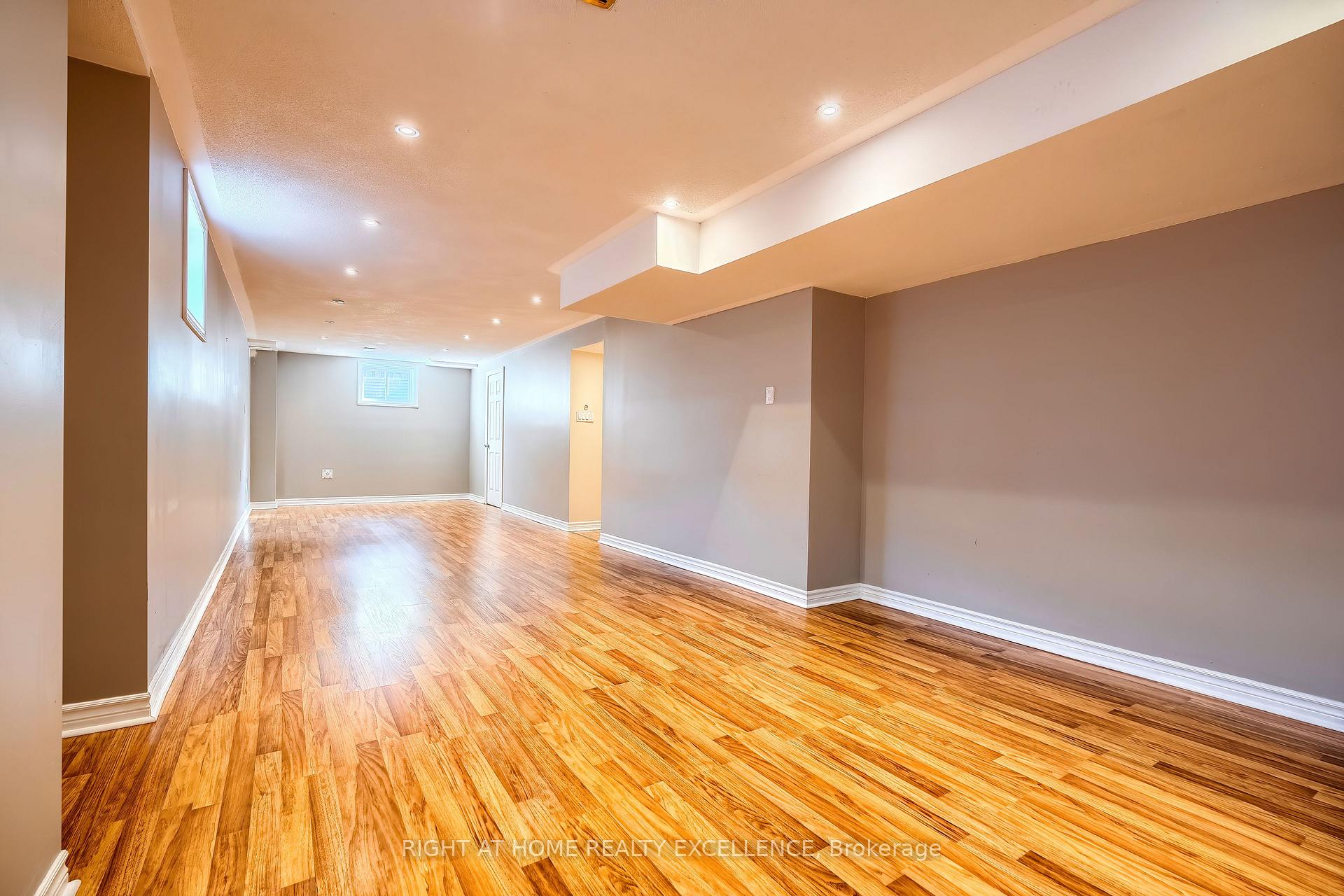 Photo 47 of 656 Brothers Crescent, Milton, Coates — HOMEH