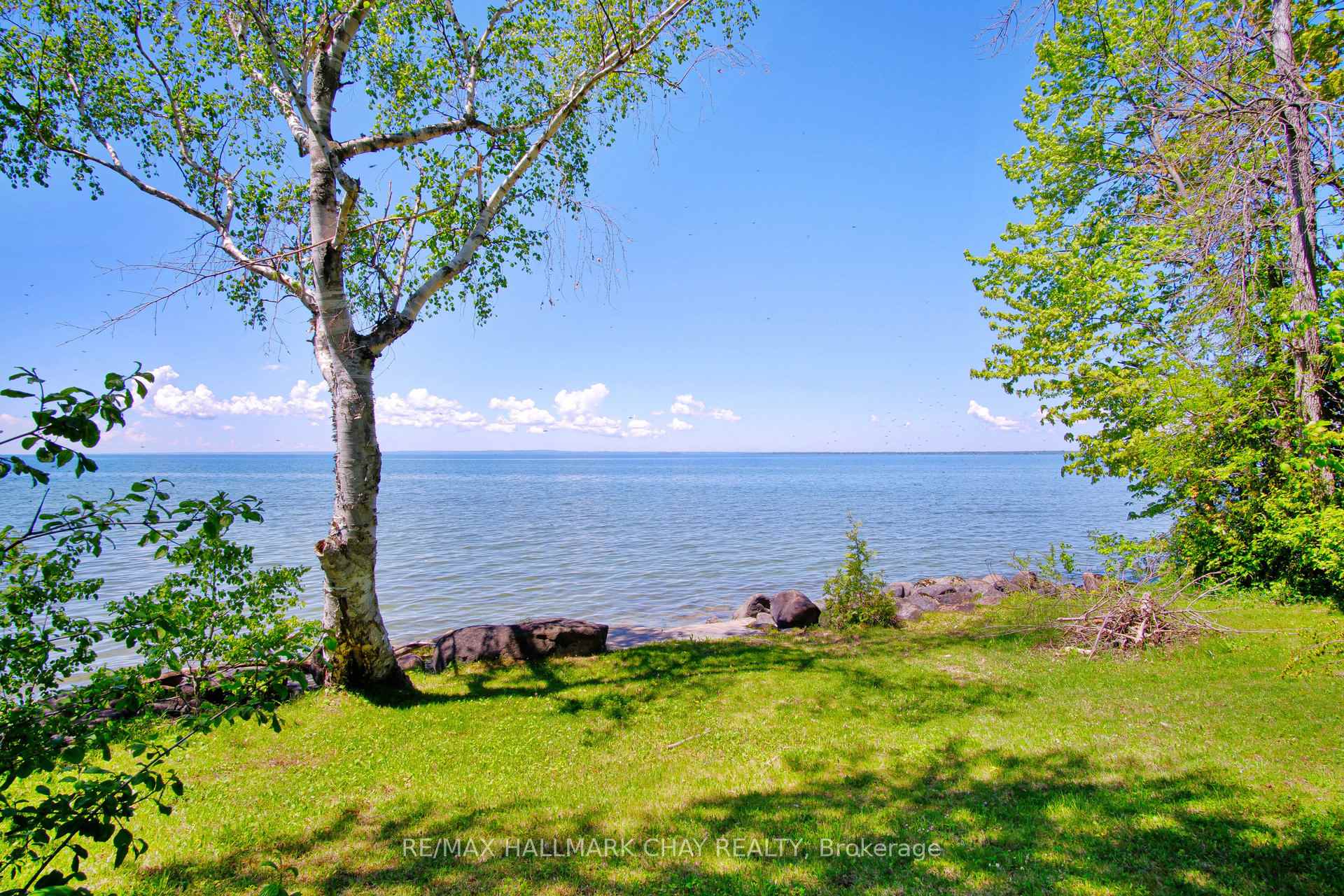 Photo 4 of 2196 Lakeshore Drive, Ramara, Rural Ramara — HOMEH