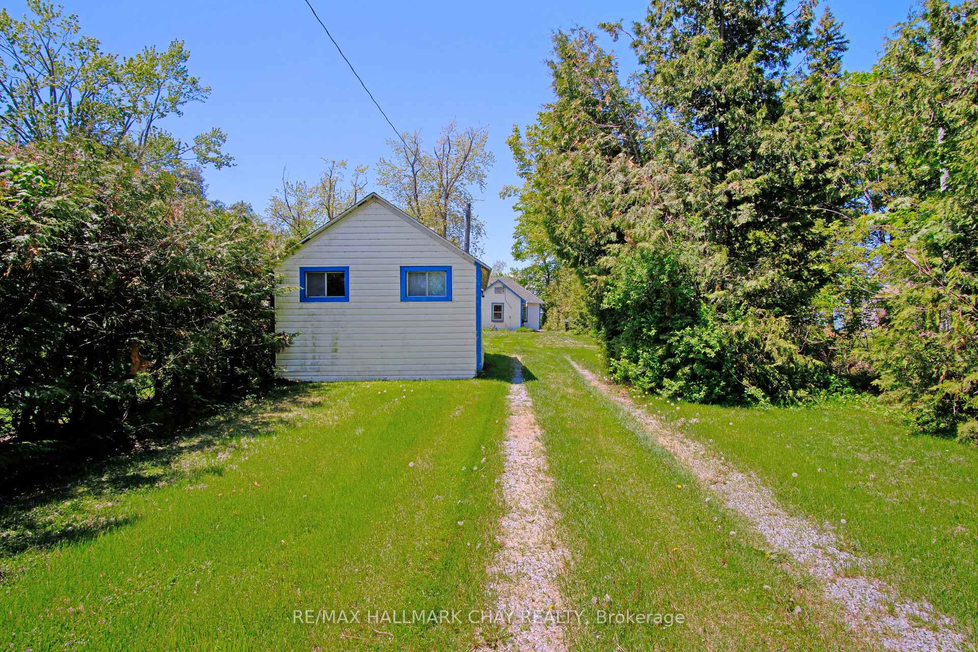 Photo 14 of 2196 Lakeshore Drive, Ramara, Rural Ramara — HOMEH