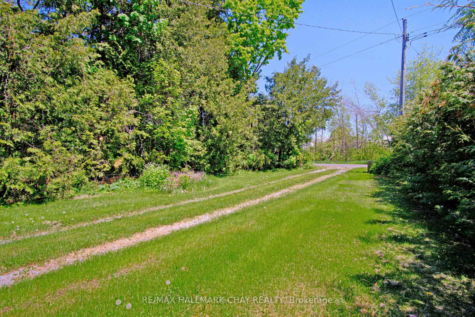 Photo 16 of 2196 Lakeshore Drive, Ramara, Rural Ramara — HOMEH
