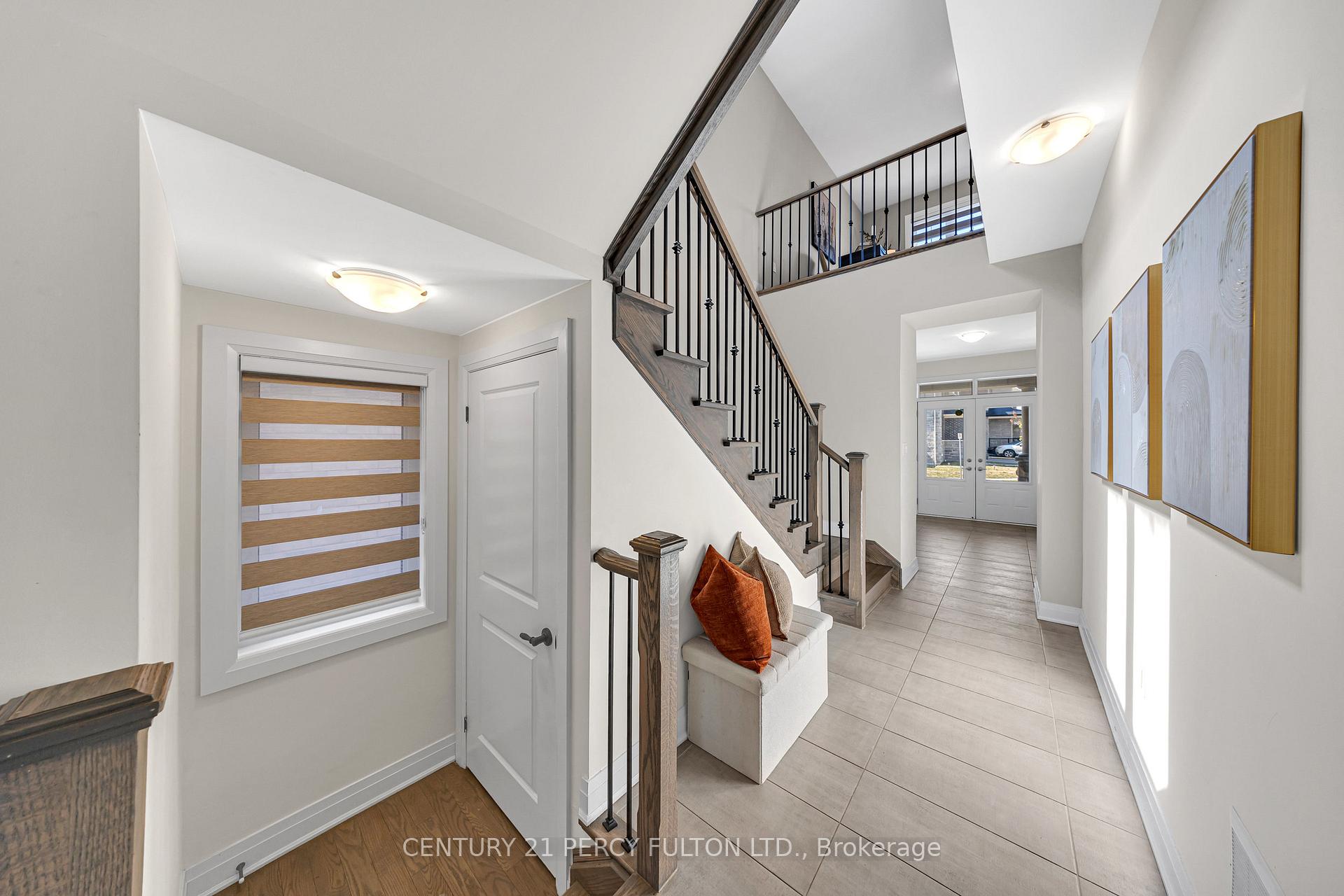Photo 5 of 3136 Willowridge Path, Pickering, Rural Pickering — HOMEH