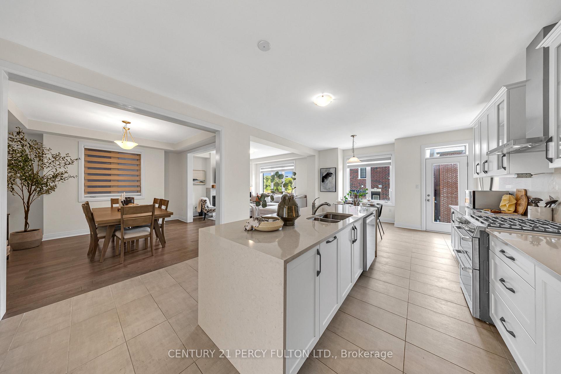 Photo 7 of 3136 Willowridge Path, Pickering, Rural Pickering — HOMEH