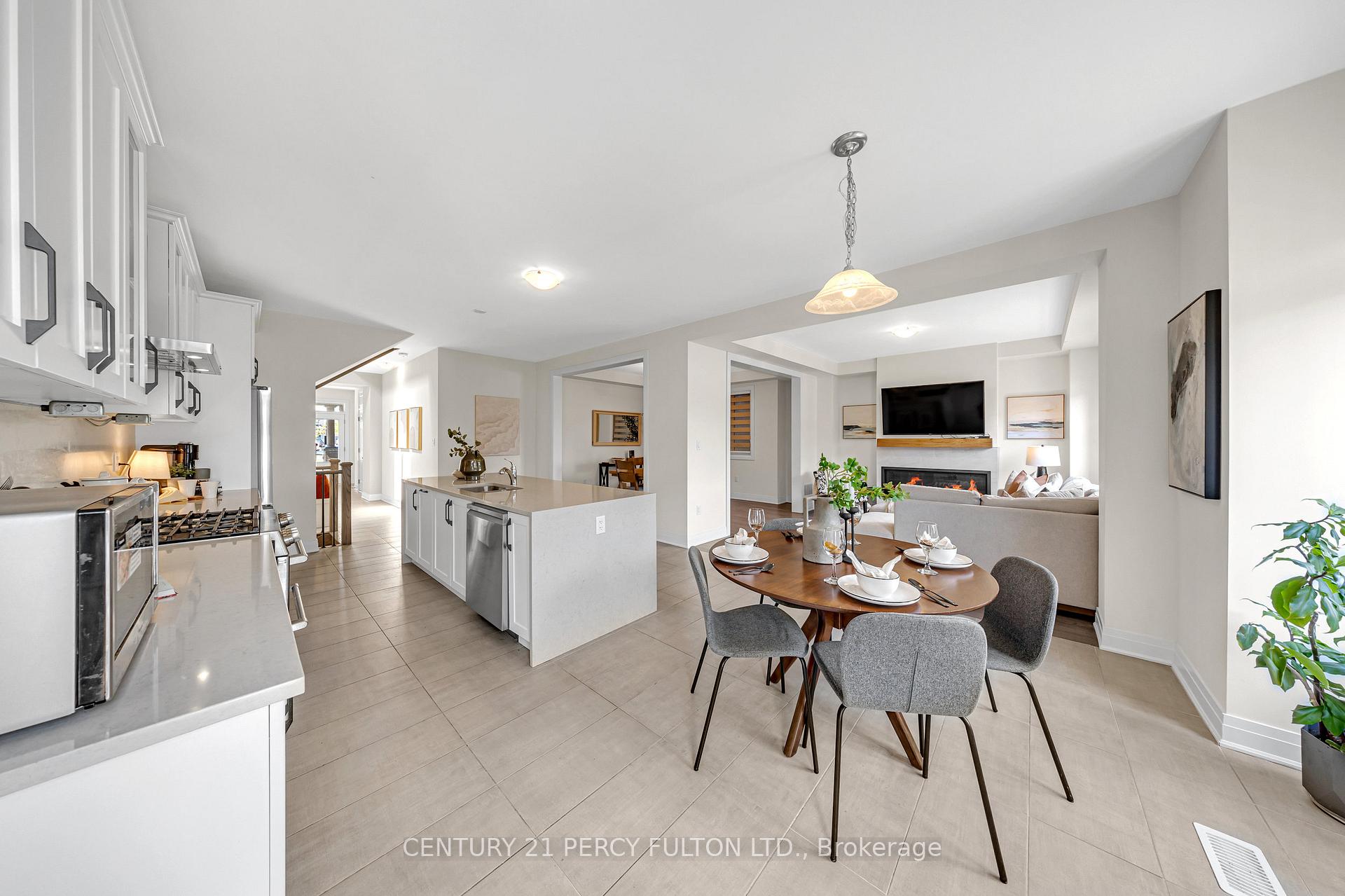 Photo 10 of 3136 Willowridge Path, Pickering, Rural Pickering — HOMEH