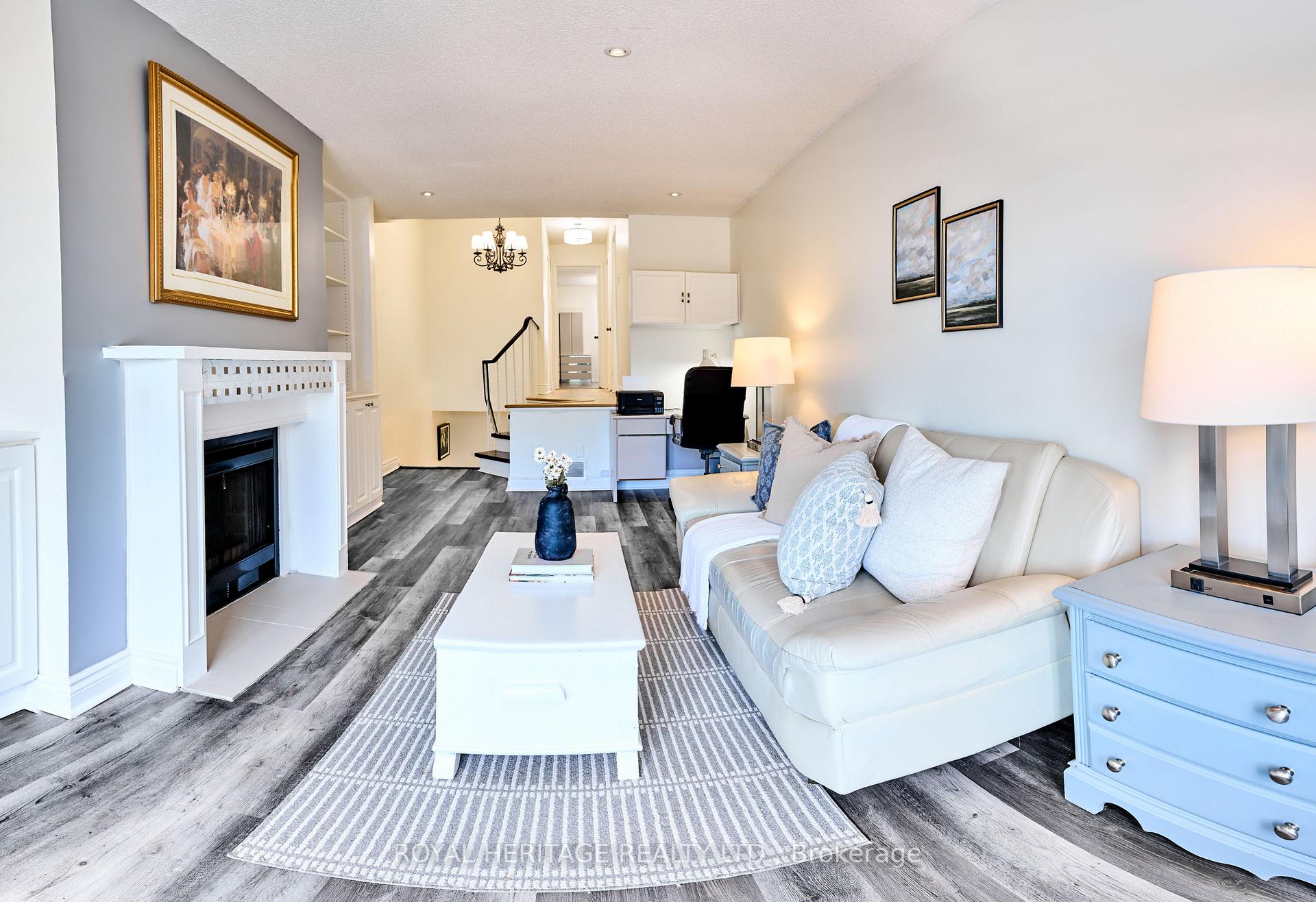 Photo 3 of 2136 Duberry Drive, Pickering, Brock Ridge — HOMEH