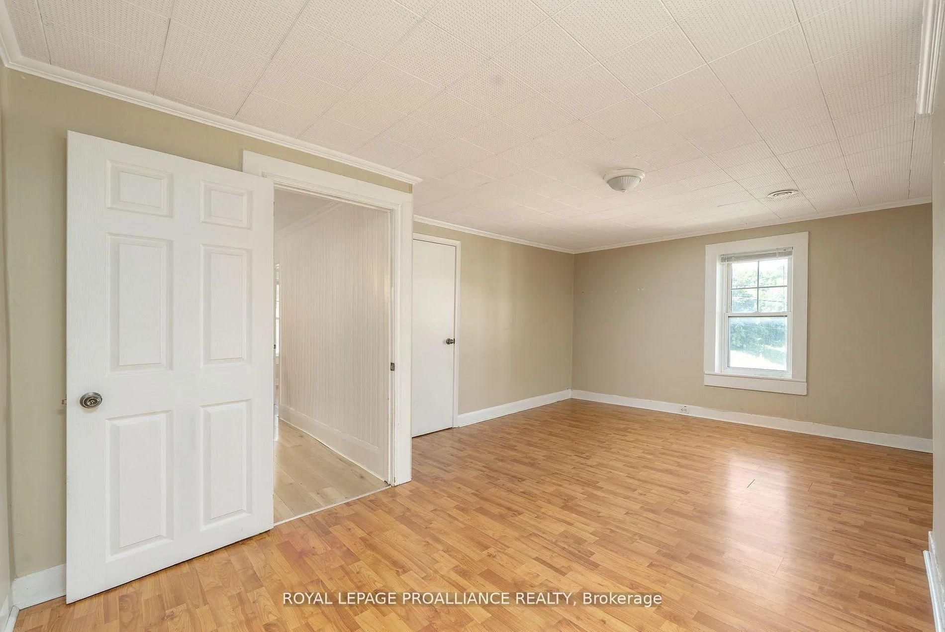 Photo 14 of 16 Bridge Street, Prince Edward County, Picton Ward — HOMEH