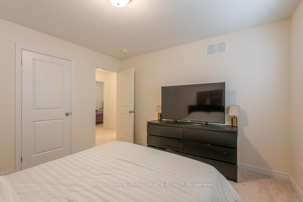 Photo 33 of 477 Grange Way, Peterborough, Northcrest Ward 5 — HOMEH