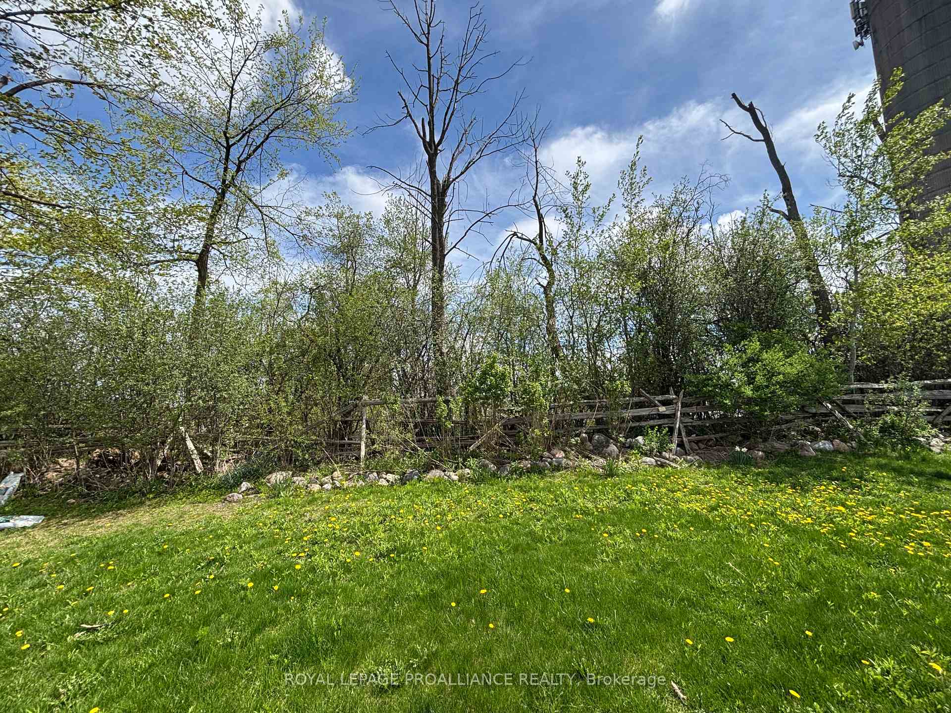 Photo 47 of 477 Grange Way, Peterborough, Northcrest Ward 5 — HOMEH