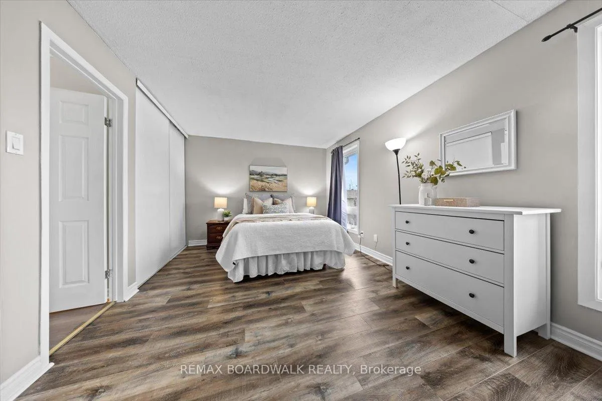 Photo 33 of Unit E, 278 Dalehurst Drive E, Ottawa, Tanglewood — HOMEH