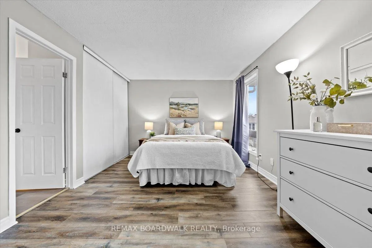 Photo 34 of Unit E, 278 Dalehurst Drive E, Ottawa, Tanglewood — HOMEH