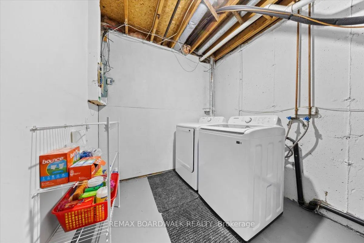 Photo 43 of Unit E, 278 Dalehurst Drive E, Ottawa, Tanglewood — HOMEH