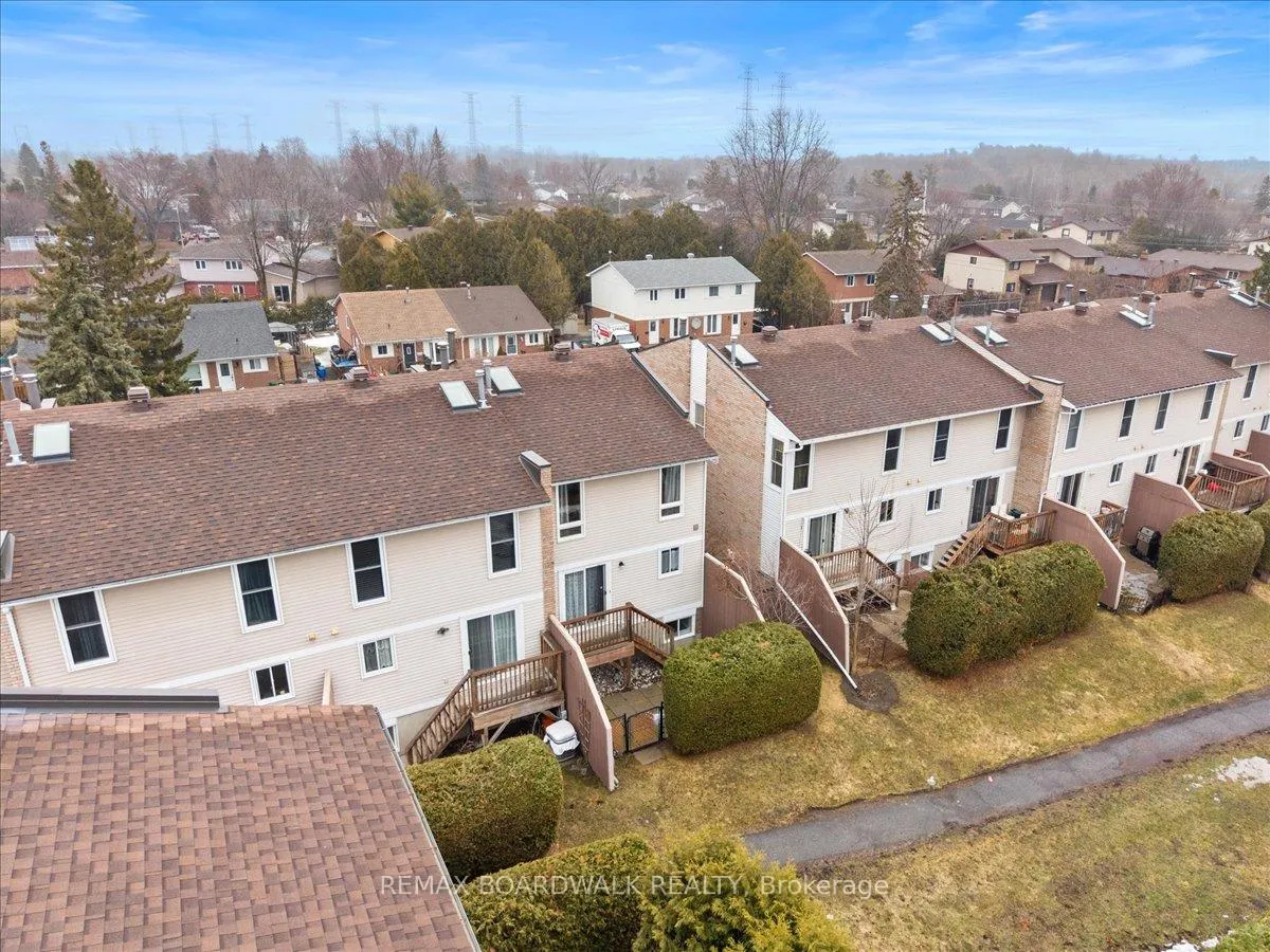 Photo 44 of Unit E, 278 Dalehurst Drive E, Ottawa, Tanglewood — HOMEH