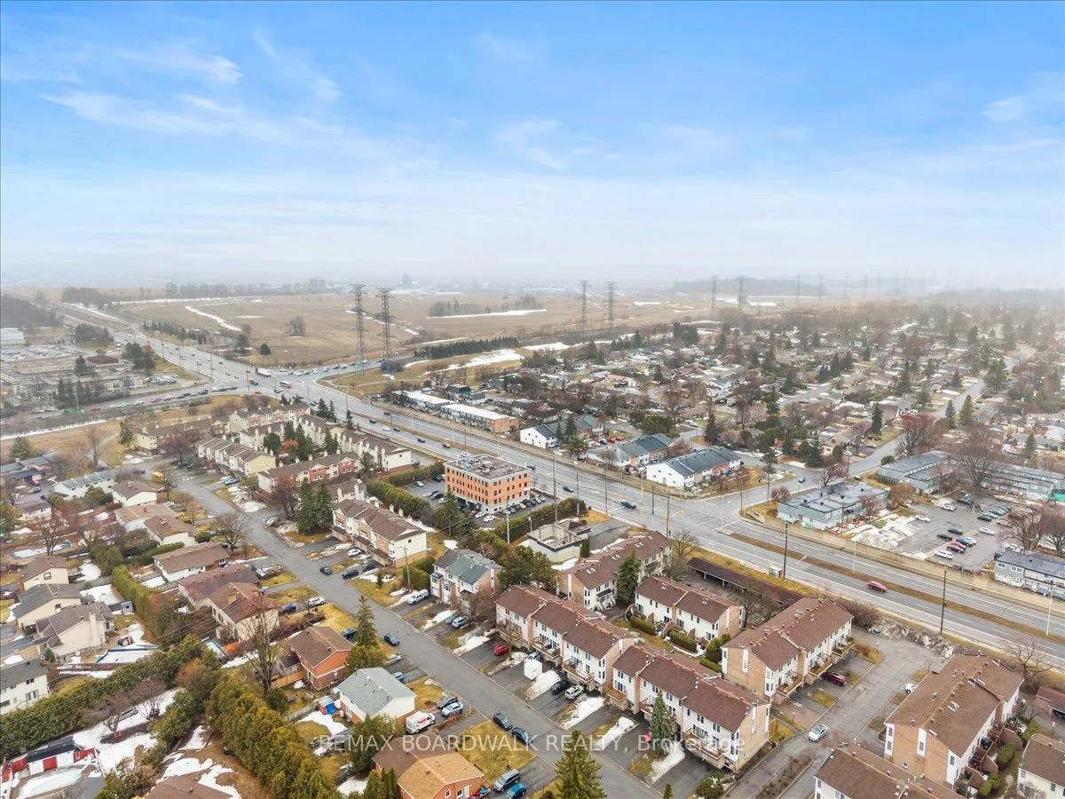 Photo 48 of Unit E, 278 Dalehurst Drive E, Ottawa, Tanglewood — HOMEH