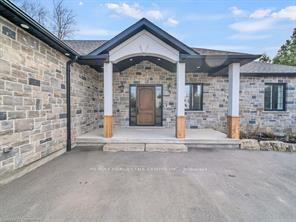 Photo 2 of 1011 Townline Road, Puslinch, Crieff/Aikensville/Killean — HOMEH