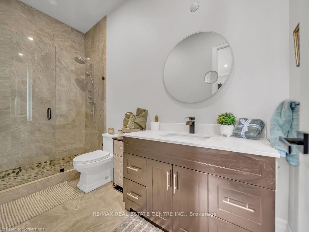 Photo 18 of 1011 Townline Road, Puslinch, Crieff/Aikensville/Killean — HOMEH