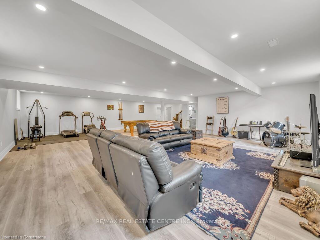 Photo 22 of 1011 Townline Road, Puslinch, Crieff/Aikensville/Killean — HOMEH