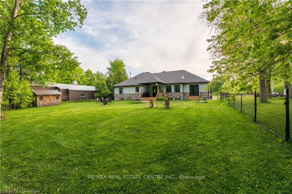Photo 34 of 1011 Townline Road, Puslinch, Crieff/Aikensville/Killean — HOMEH