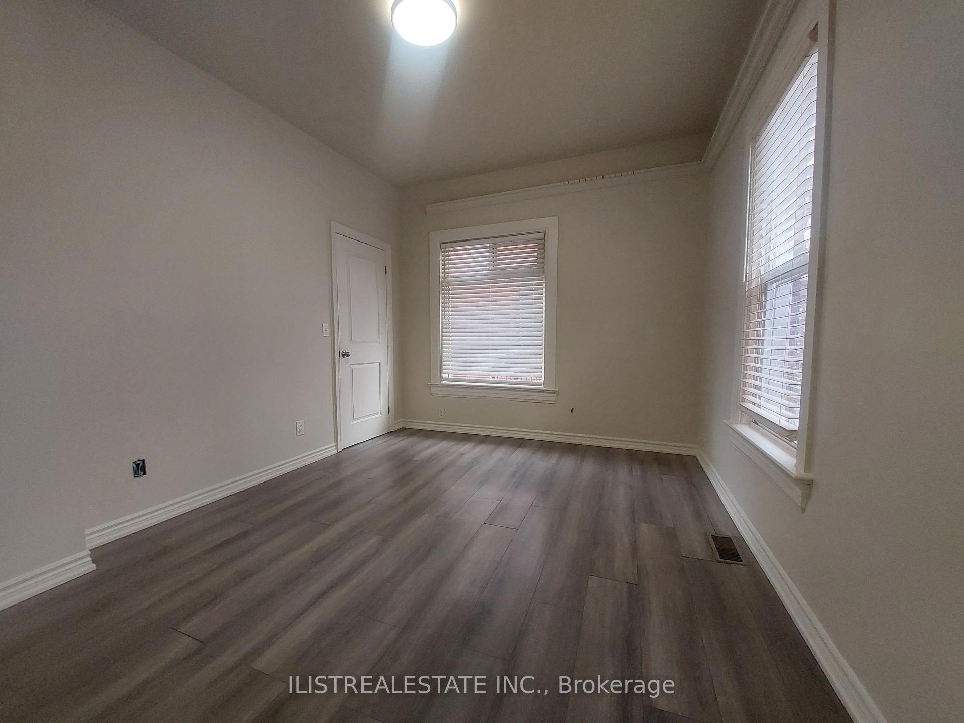 Photo 8 of 222 Athol Street E, Oshawa, Central — HOMEH
