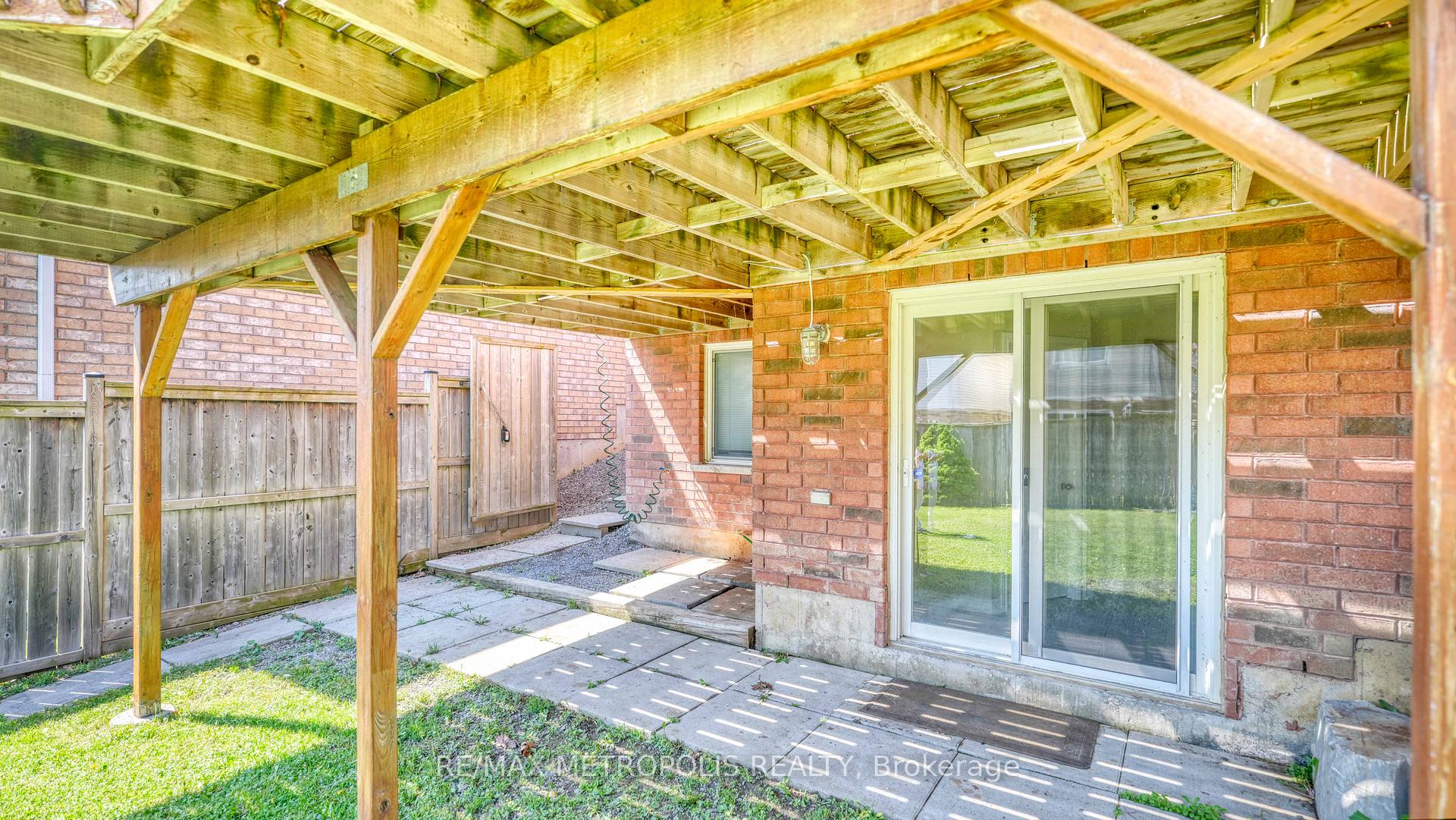 Photo 5 of Unit BSMT, 791 Coldstream Drive, Oshawa, Samac — HOMEH