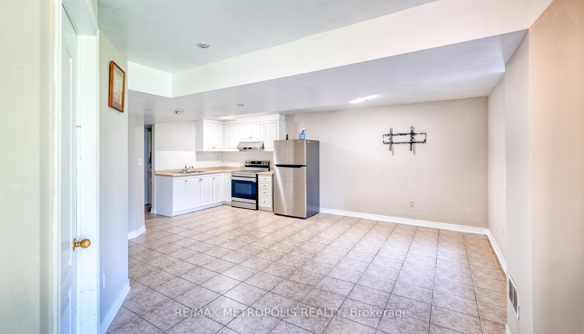 Photo 8 of Unit BSMT, 791 Coldstream Drive, Oshawa, Samac — HOMEH