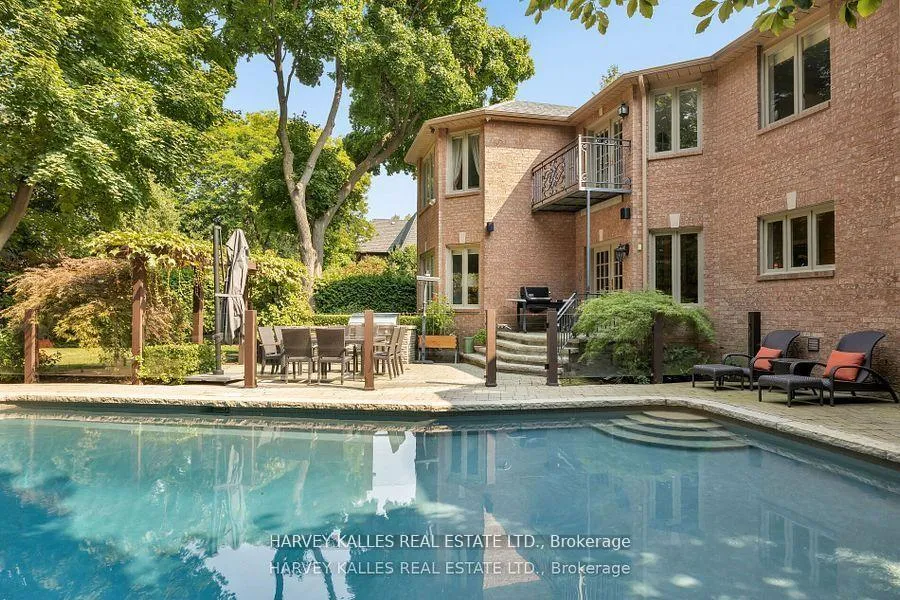 Photo 25 of 52 Berkindale Drive, North York, St. Andrew-Windfields — HOMEH