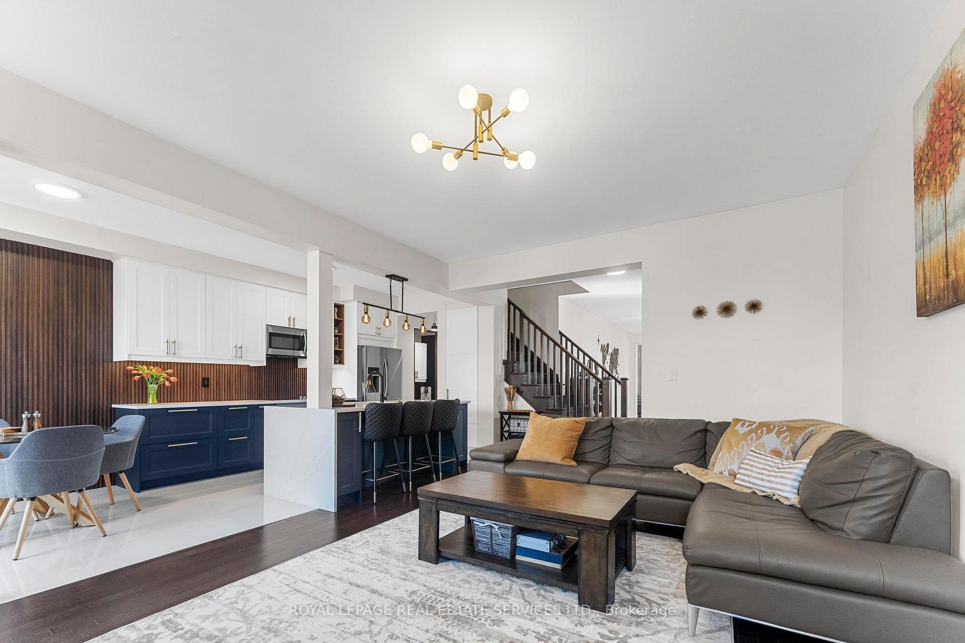 Photo 14 of 221 Chilver Heights, Milton, Ford — HOMEH