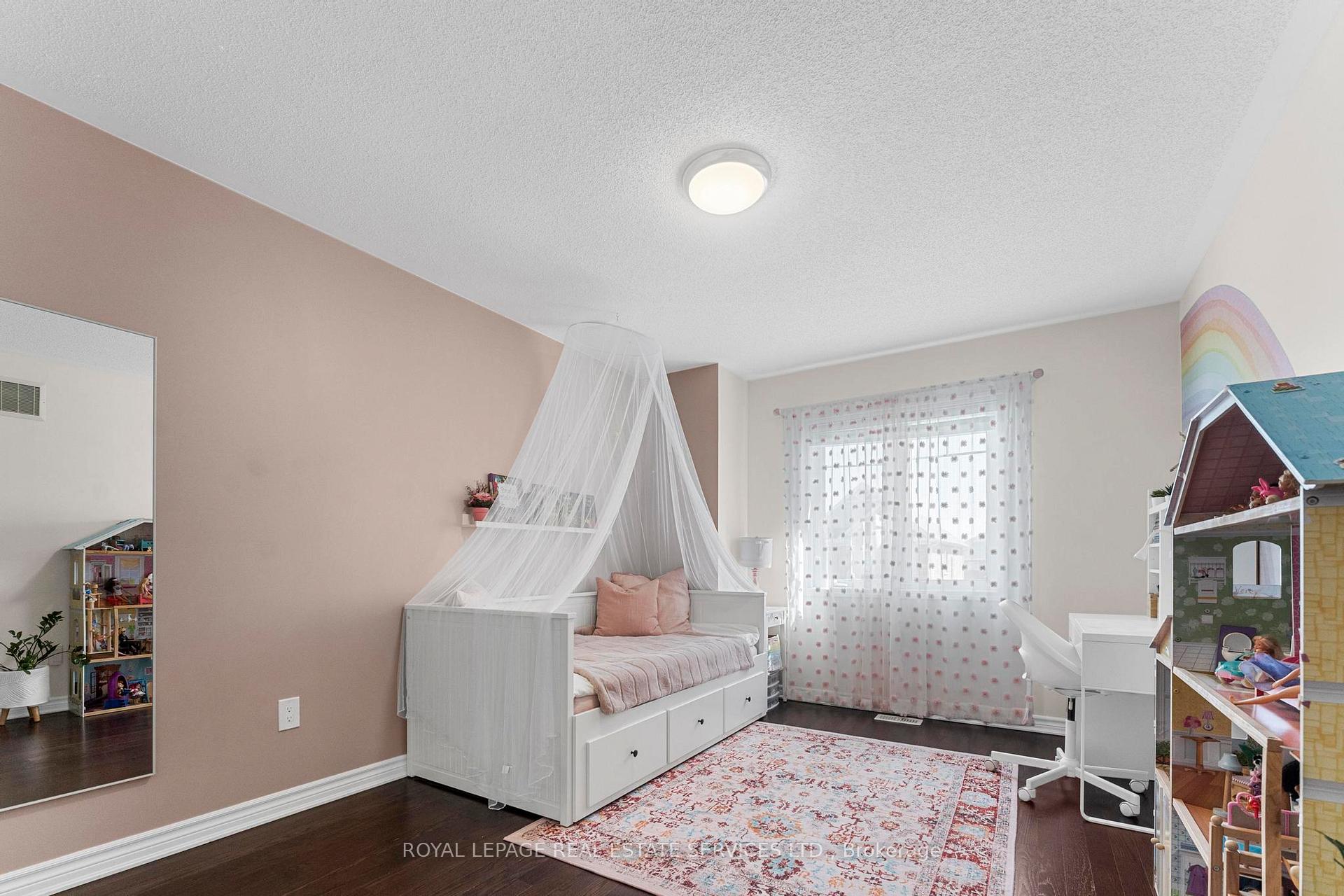 Photo 25 of 221 Chilver Heights, Milton, Ford — HOMEH