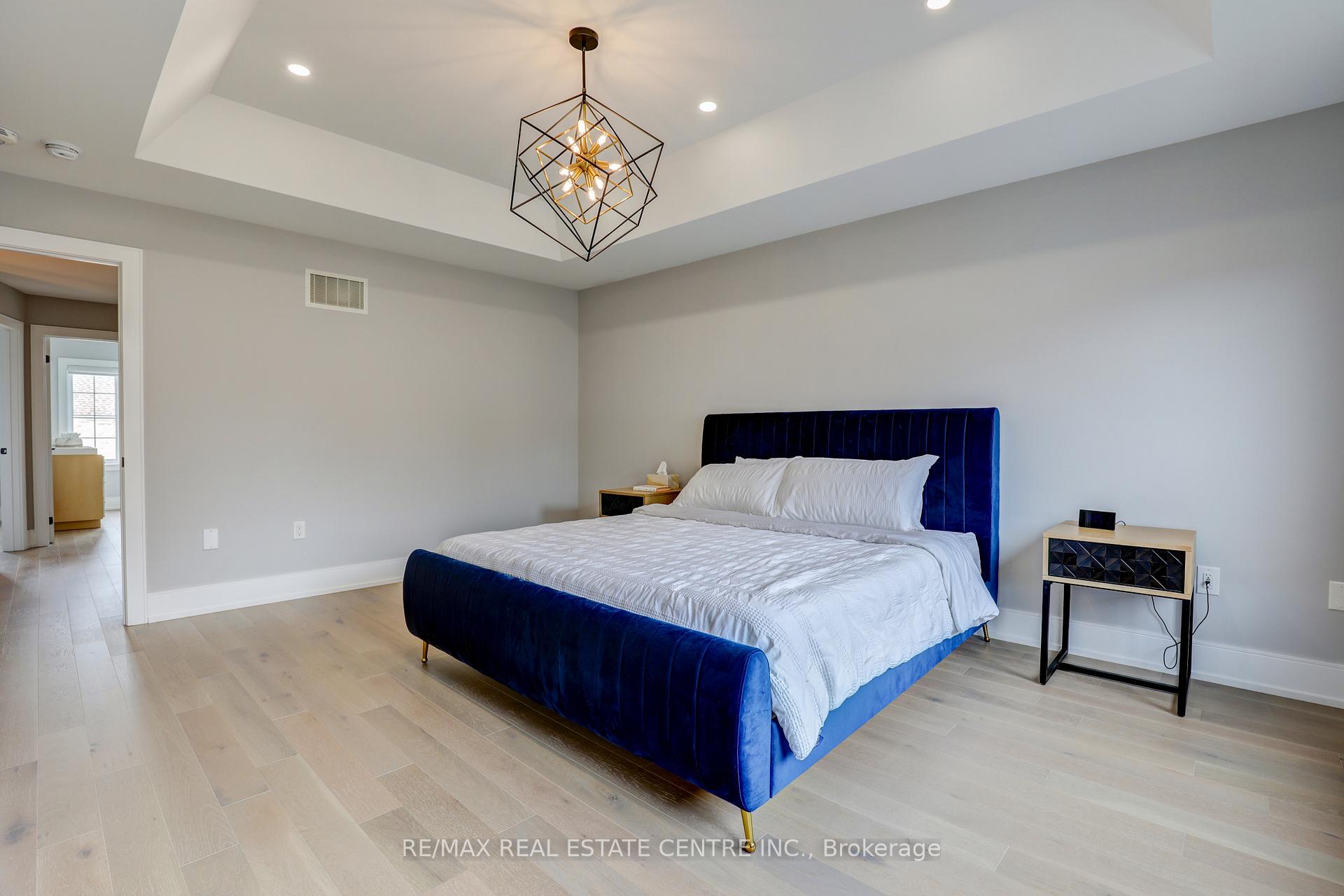 Photo 20 of 1004 Kingpeak Crescent, Pickering, Rural Pickering — HOMEH