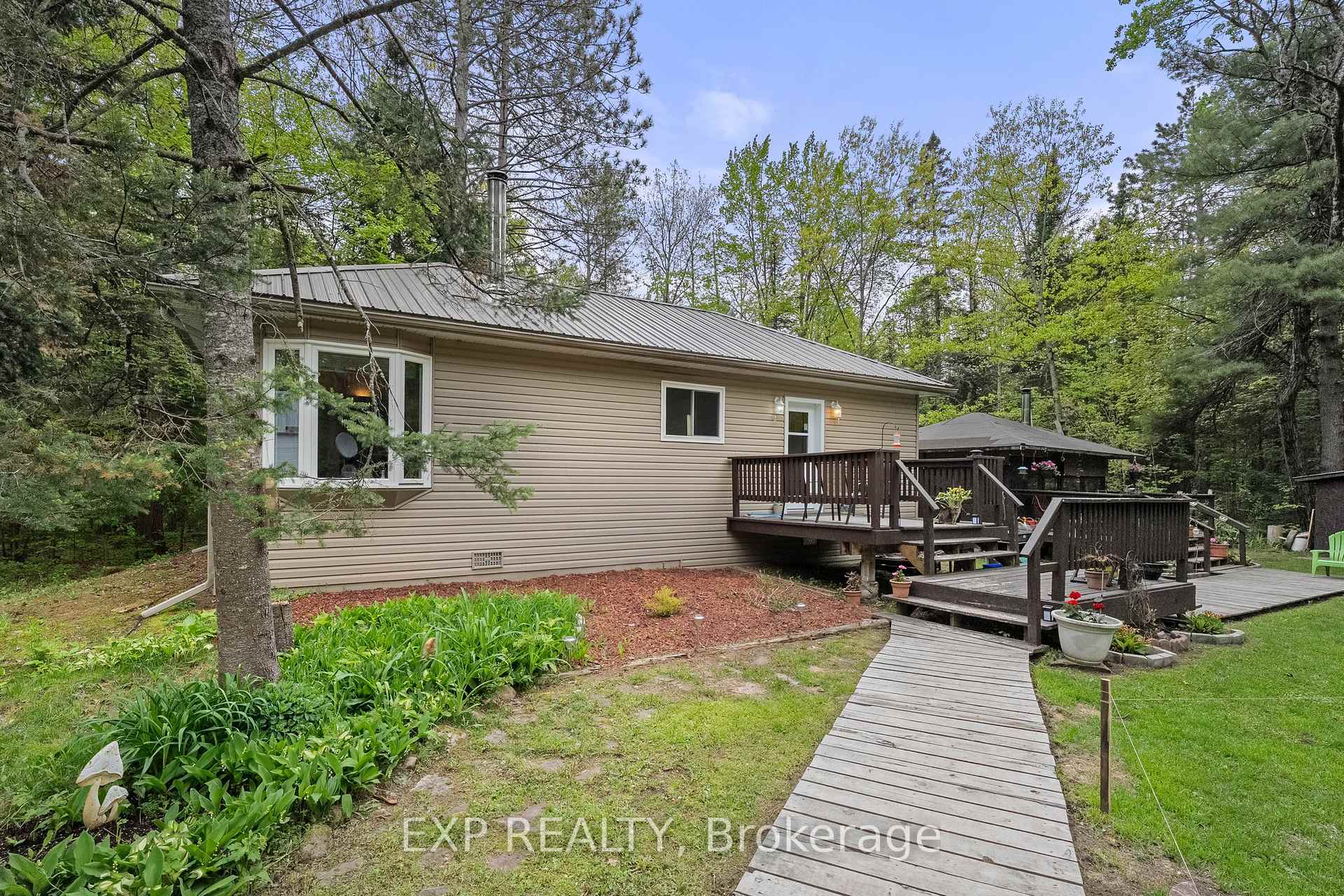 Front of 6566 Pioneer Village Lane