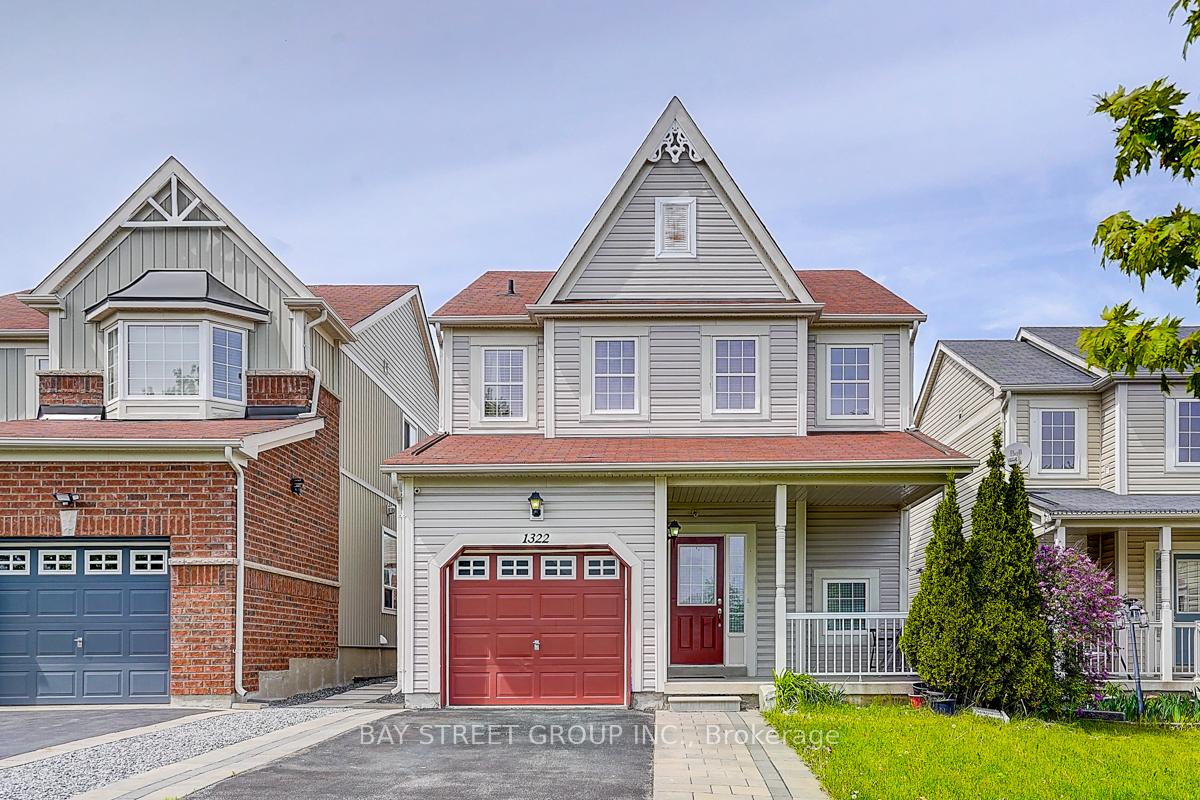 Photo 2 of 1322 Whitelaw Avenue, Oshawa, Pinecrest — HOMEH