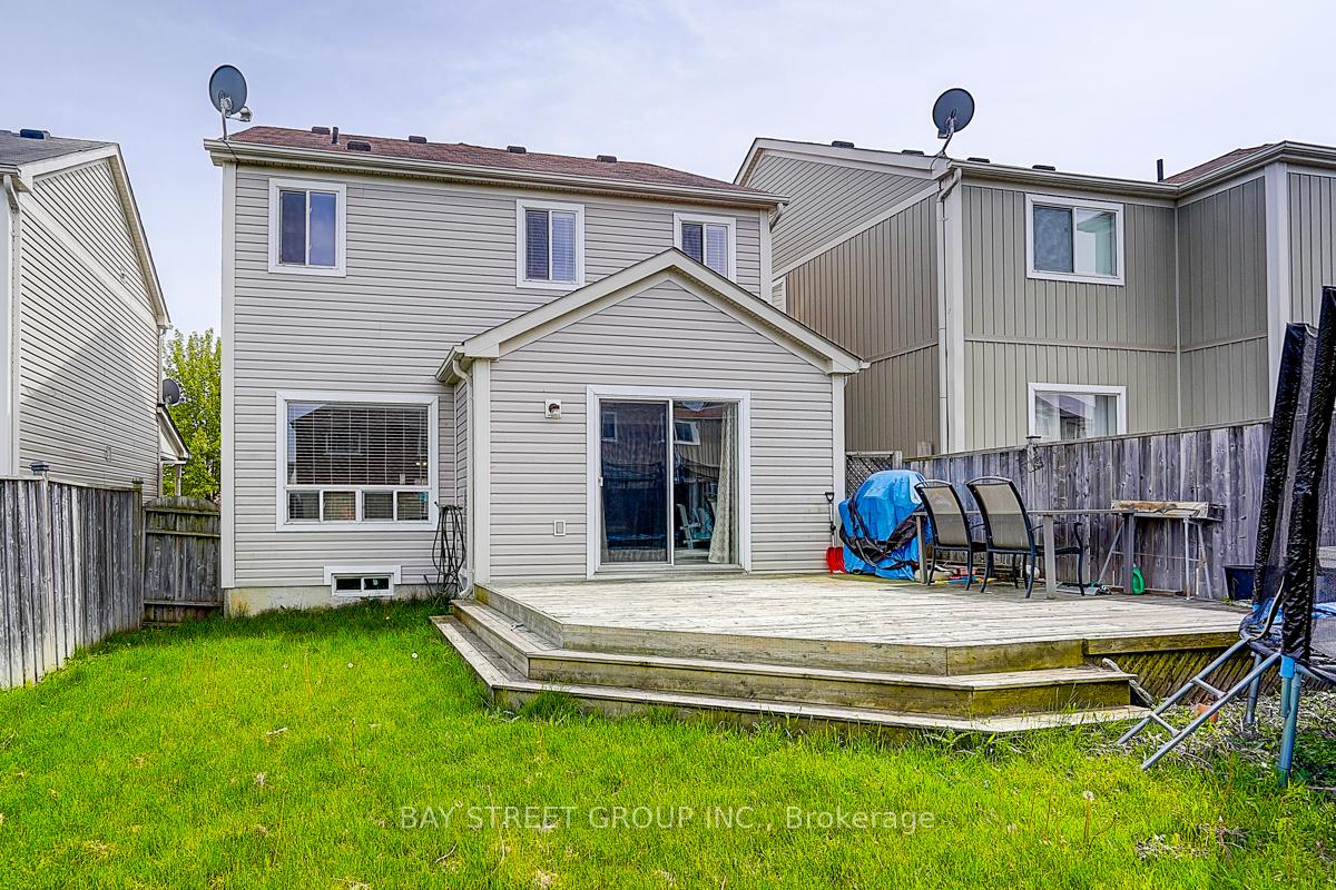 Photo 23 of 1322 Whitelaw Avenue, Oshawa, Pinecrest — HOMEH