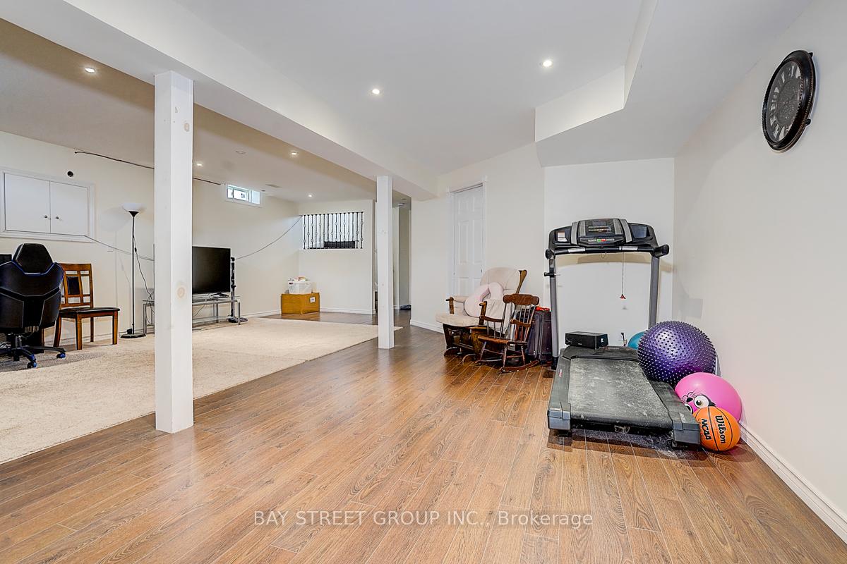 Photo 26 of 1322 Whitelaw Avenue, Oshawa, Pinecrest — HOMEH