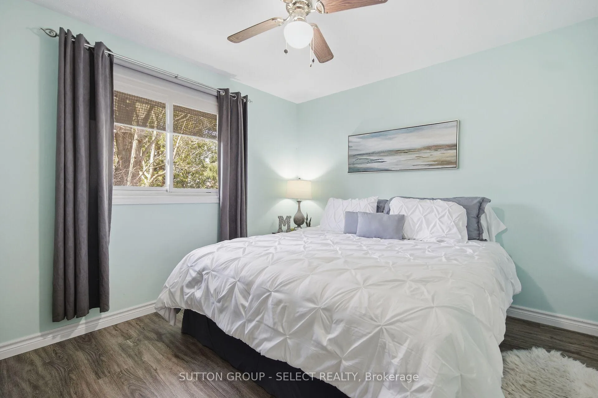 Photo 24 of 21069 Riverview Drive, Thames Centre, Rural Thames Centre — HOMEH