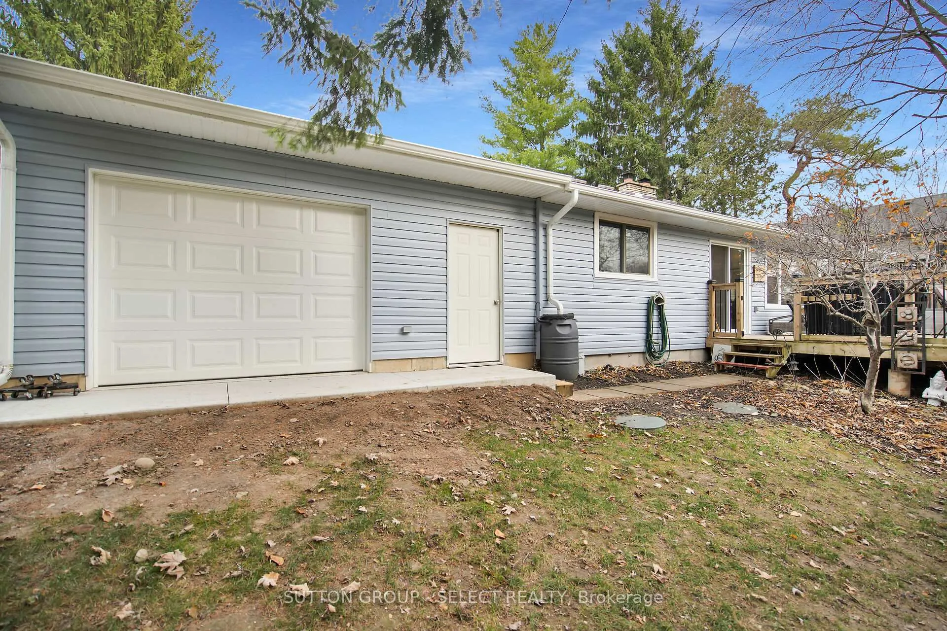 Photo 34 of 21069 Riverview Drive, Thames Centre, Rural Thames Centre — HOMEH