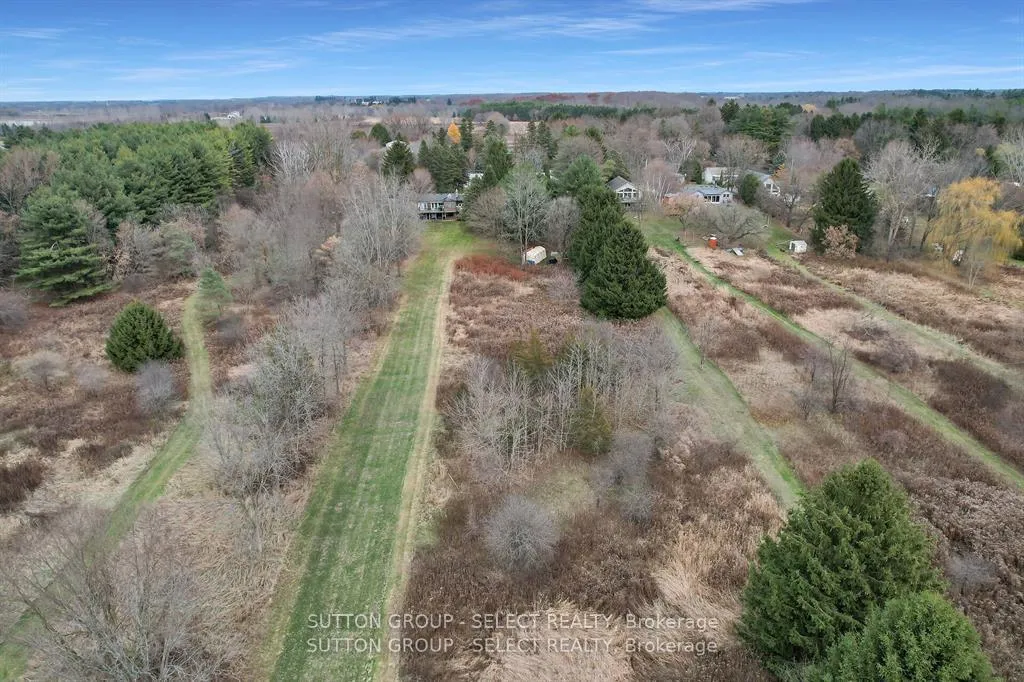 Photo 43 of 21069 Riverview Drive, Thames Centre, Rural Thames Centre — HOMEH