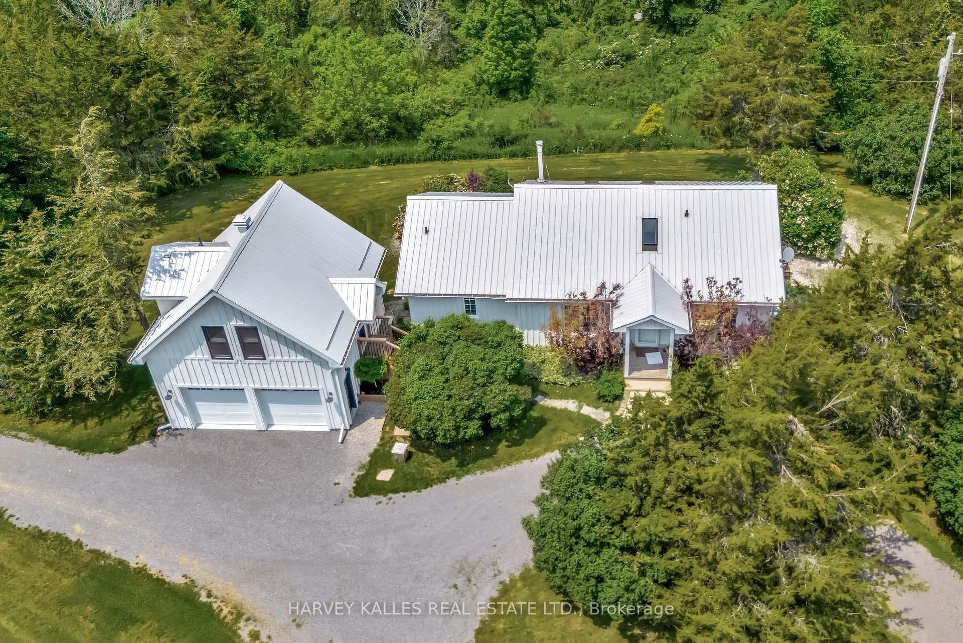 Photo 16 of 2992 County Rd 7, Prince Edward County, North Marysburg Ward — HOMEH